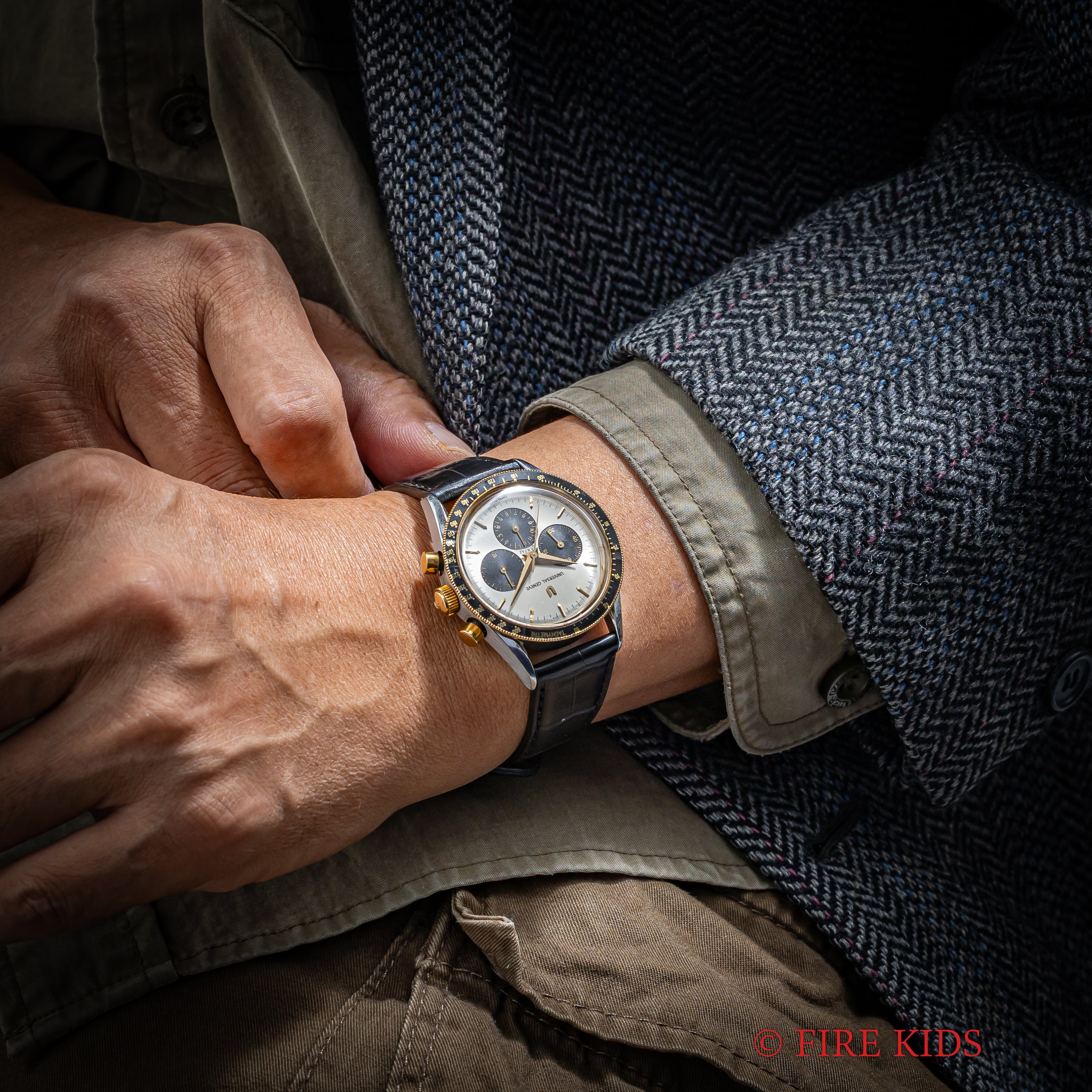 ユニバーサル・ジュネーブ コンパックス Ref.284.465 1990年代製 Cal.UG84