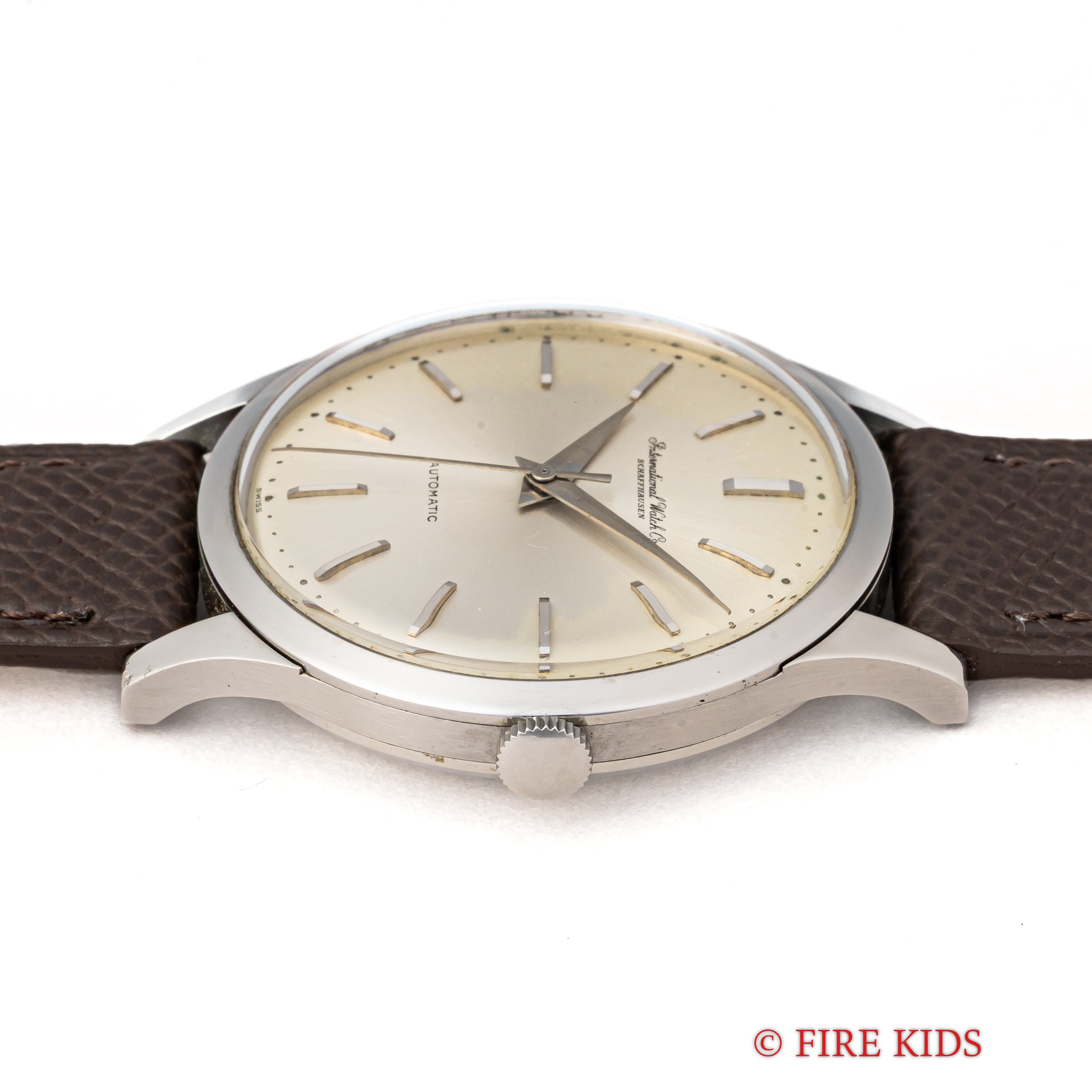 IWC  36㎜ジャンボケース ペラトン式ノンデイト自動巻 1965年製 Cal.853 お魚リューズ