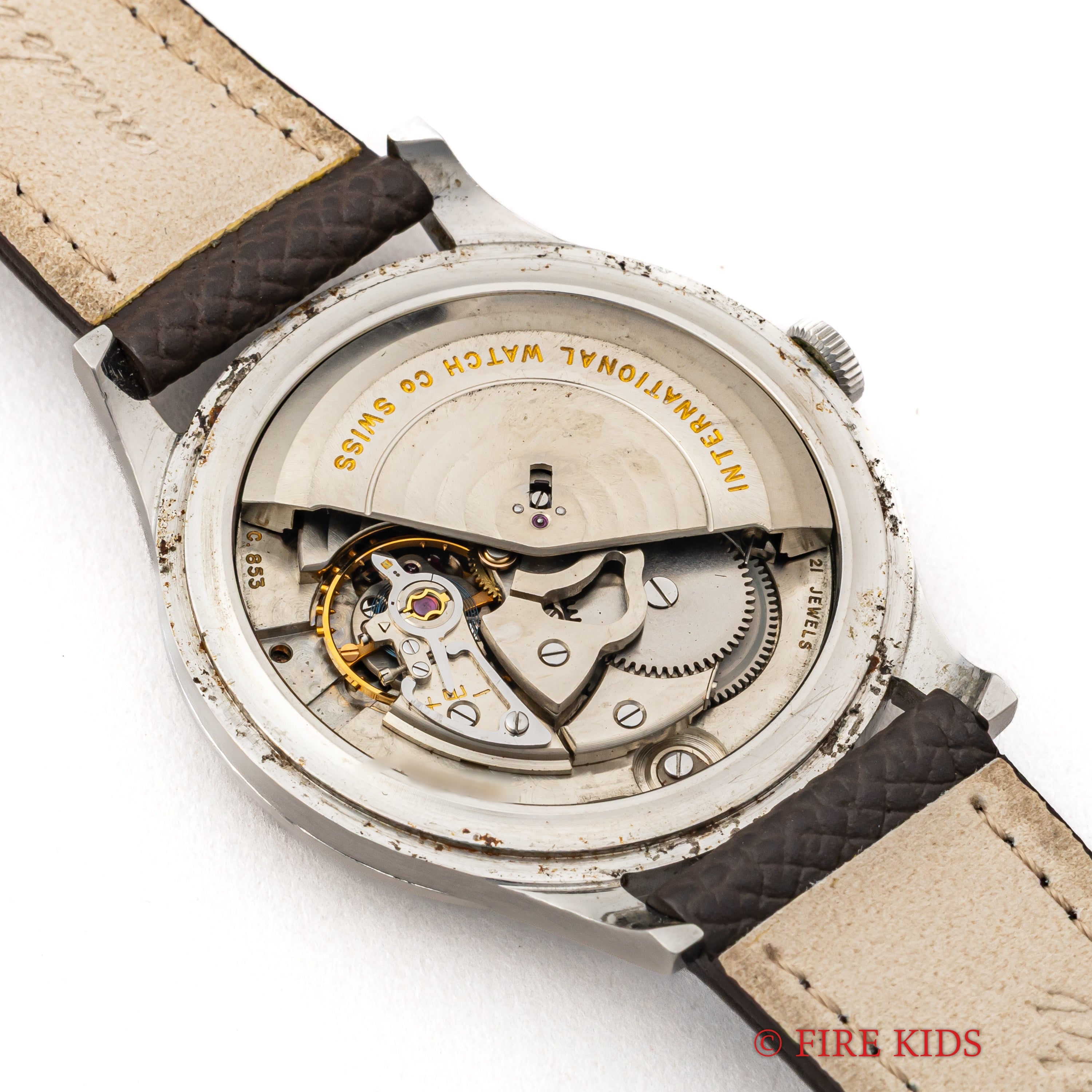 IWC  36㎜ジャンボケース ペラトン式ノンデイト自動巻 1965年製 Cal.853 お魚リューズ