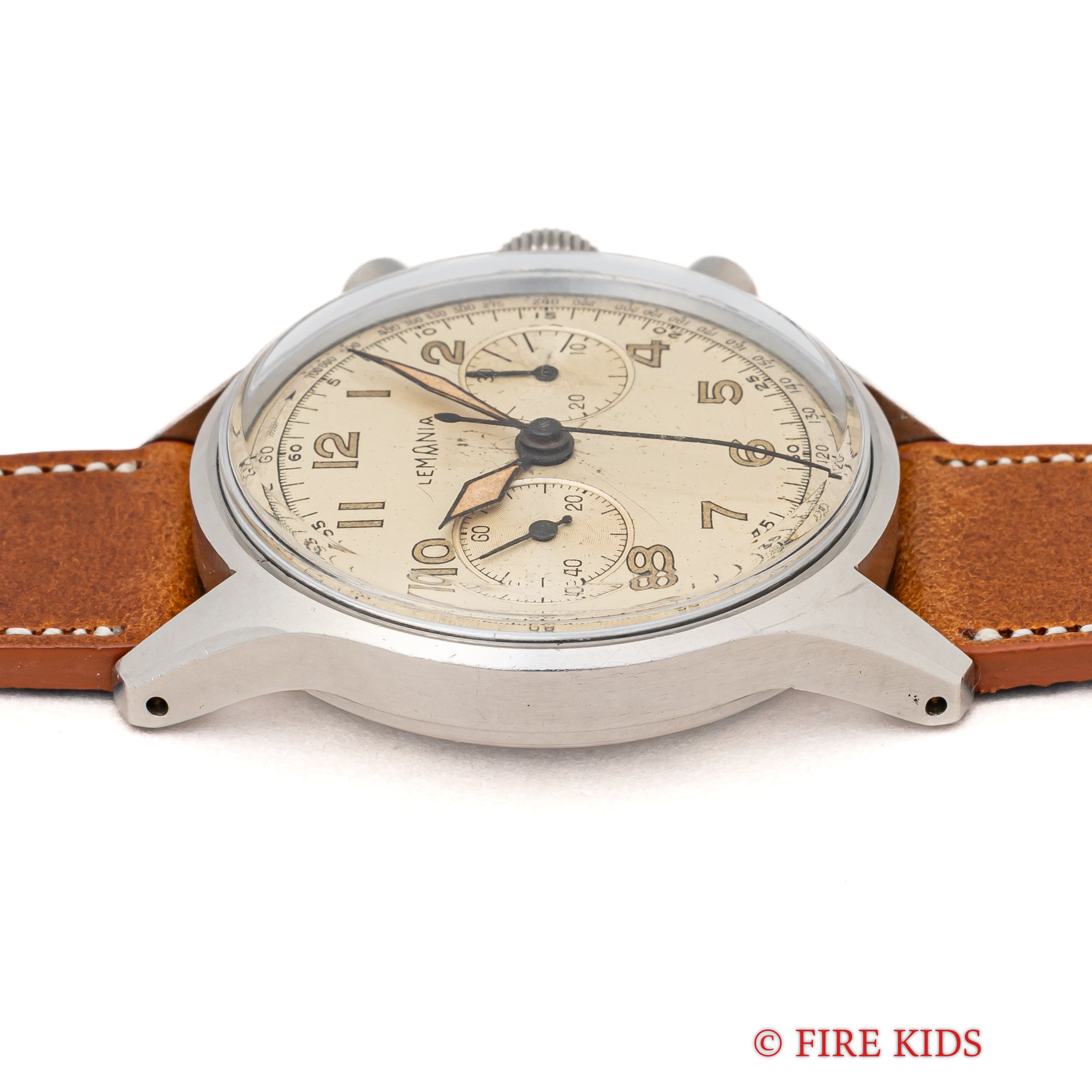 レマニア 1950年代製 2レジスタークロノグラフ Cal.27CH 手巻 スクリューバック ラウンドプッシャー