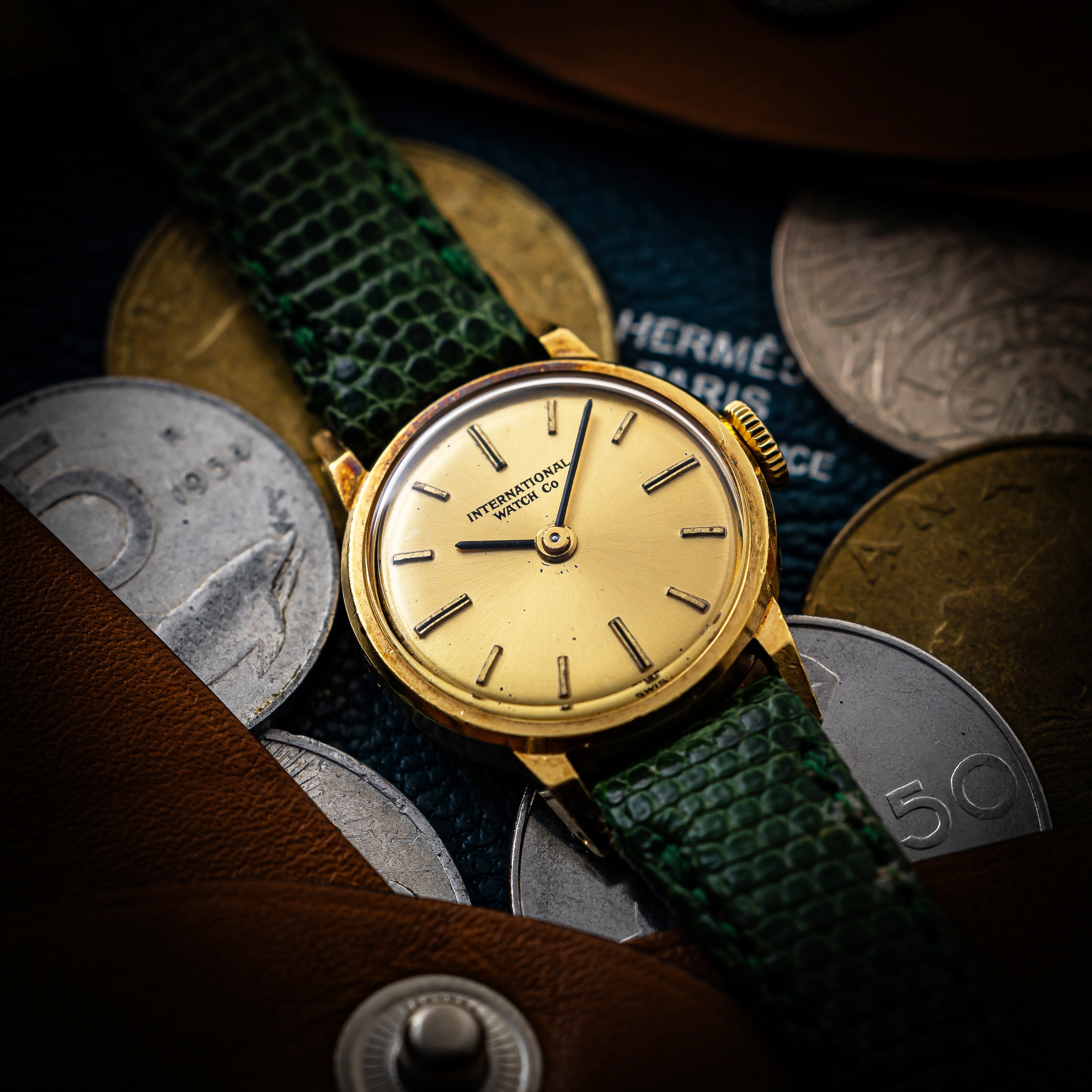 IWC レディース ラウンドケース 1970年製 Ref.4023 18金イエローゴールド