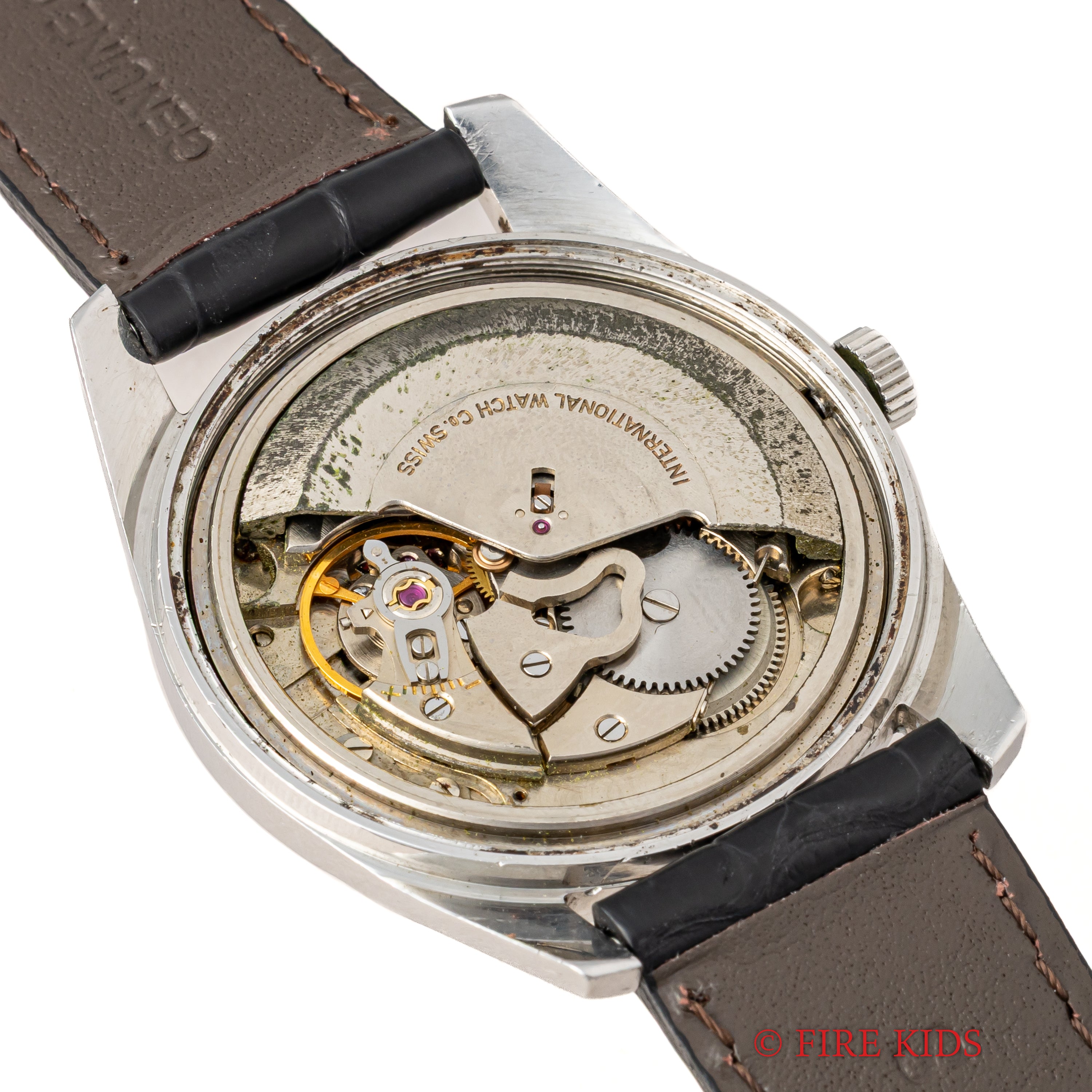 IWC ラウンドケース 1972年製 Ref.820AD ペラトン式自動巻き Cal.8541B