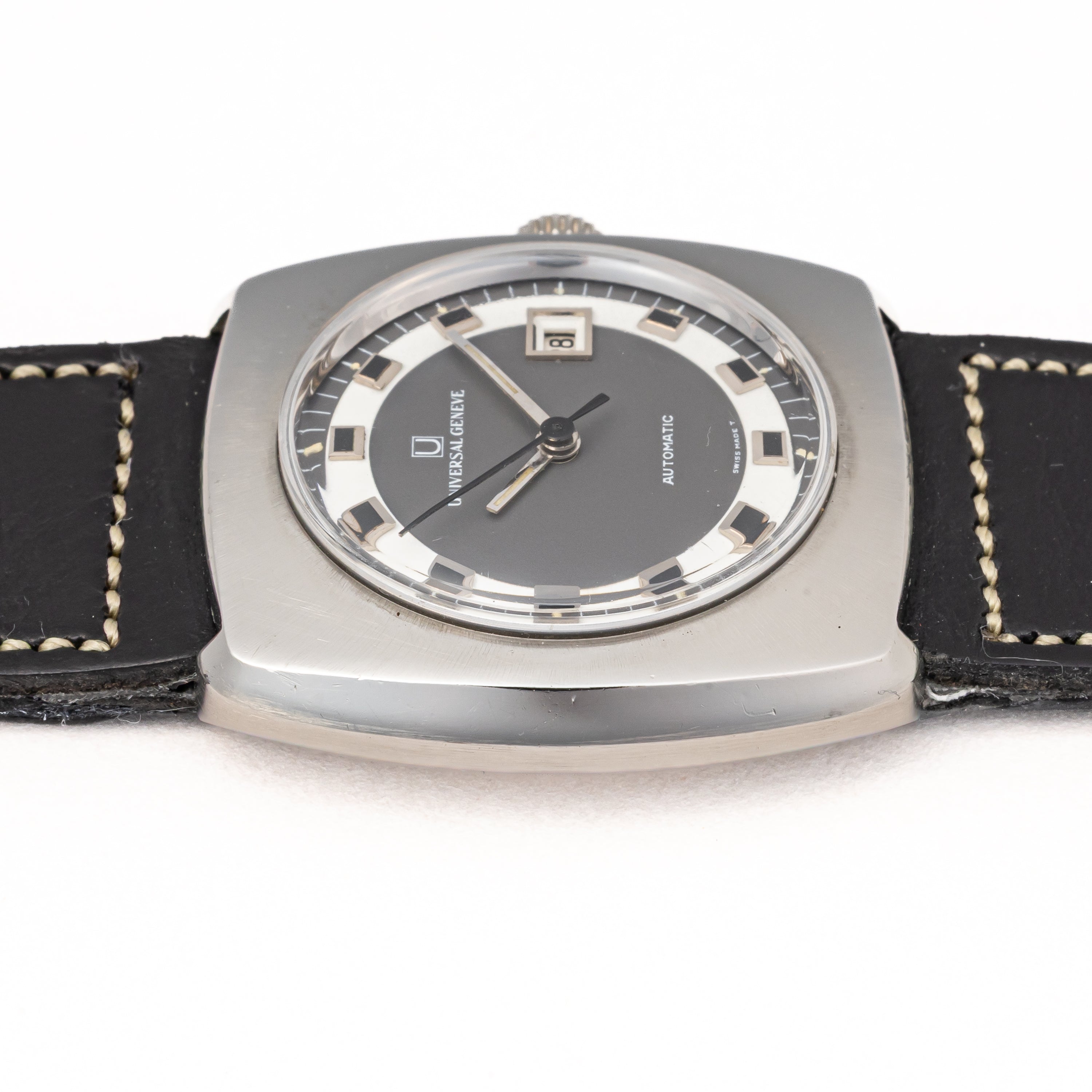 ユニバーサルジュネーブ スクエアケース 自動巻き 1970年代 Ref.827600 Cal.2-27