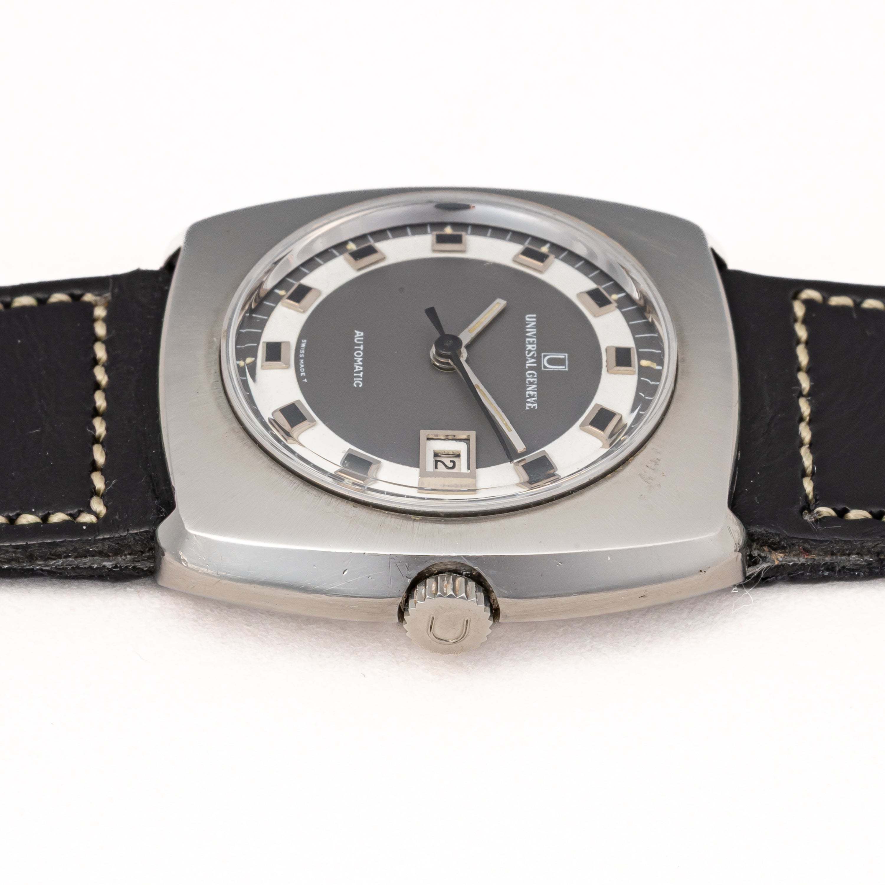 ユニバーサルジュネーブ スクエアケース 自動巻き 1970年代 Ref.827600 Cal.2-27