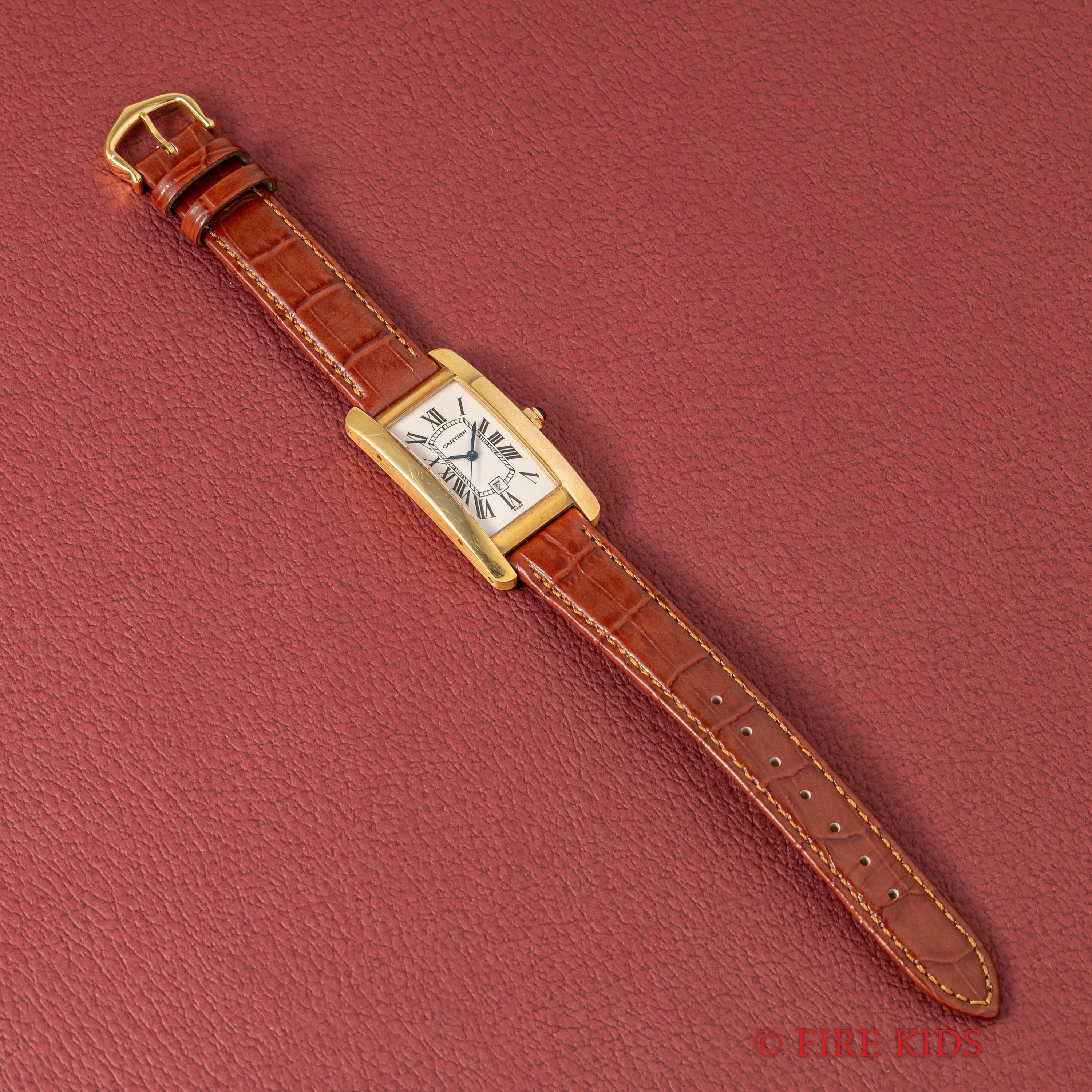 カルティエ 18金無垢タンク アメリカン MMサイズ 2002年発行ギャラ 自動巻 純正金無垢尾錠付 箱付き