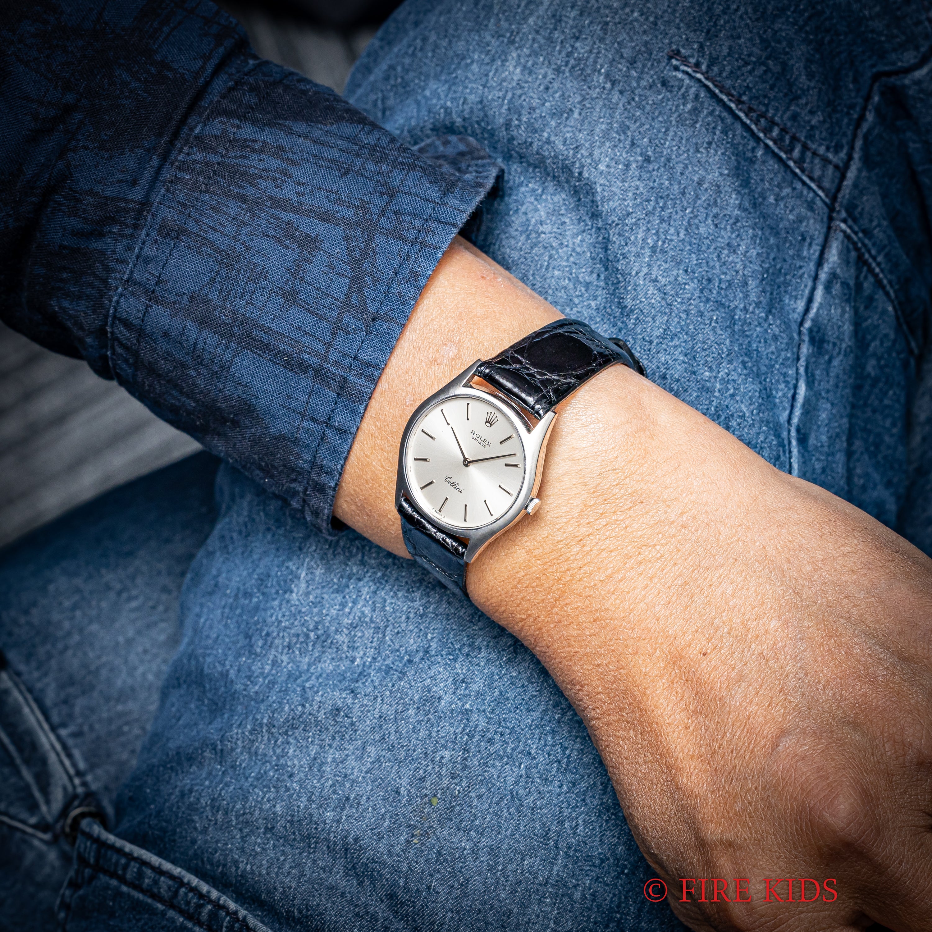 ロレックス チェリーニ 1973年製 18金無垢ケース Ref.3804 手巻 Cal.1600 純正尾錠付き