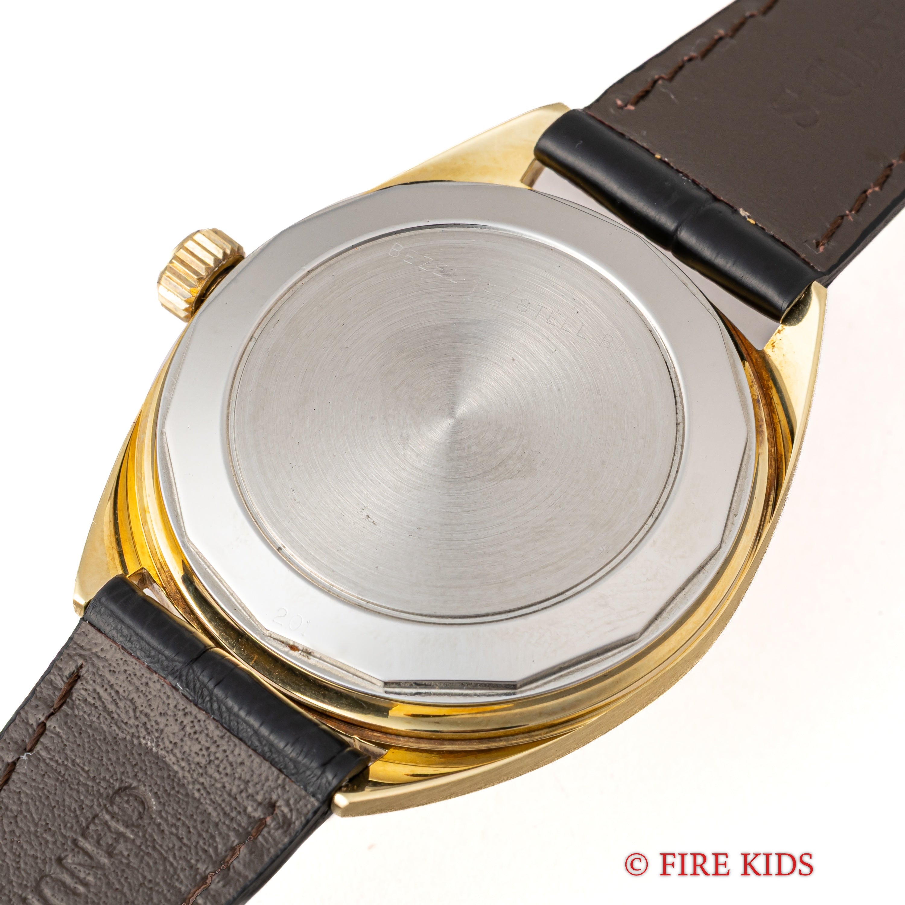 IWC 14金無垢ヨットクラブ バックステン Ref.911A 1971年製 ペラトン式自動巻き Cal.854B ノンデイト