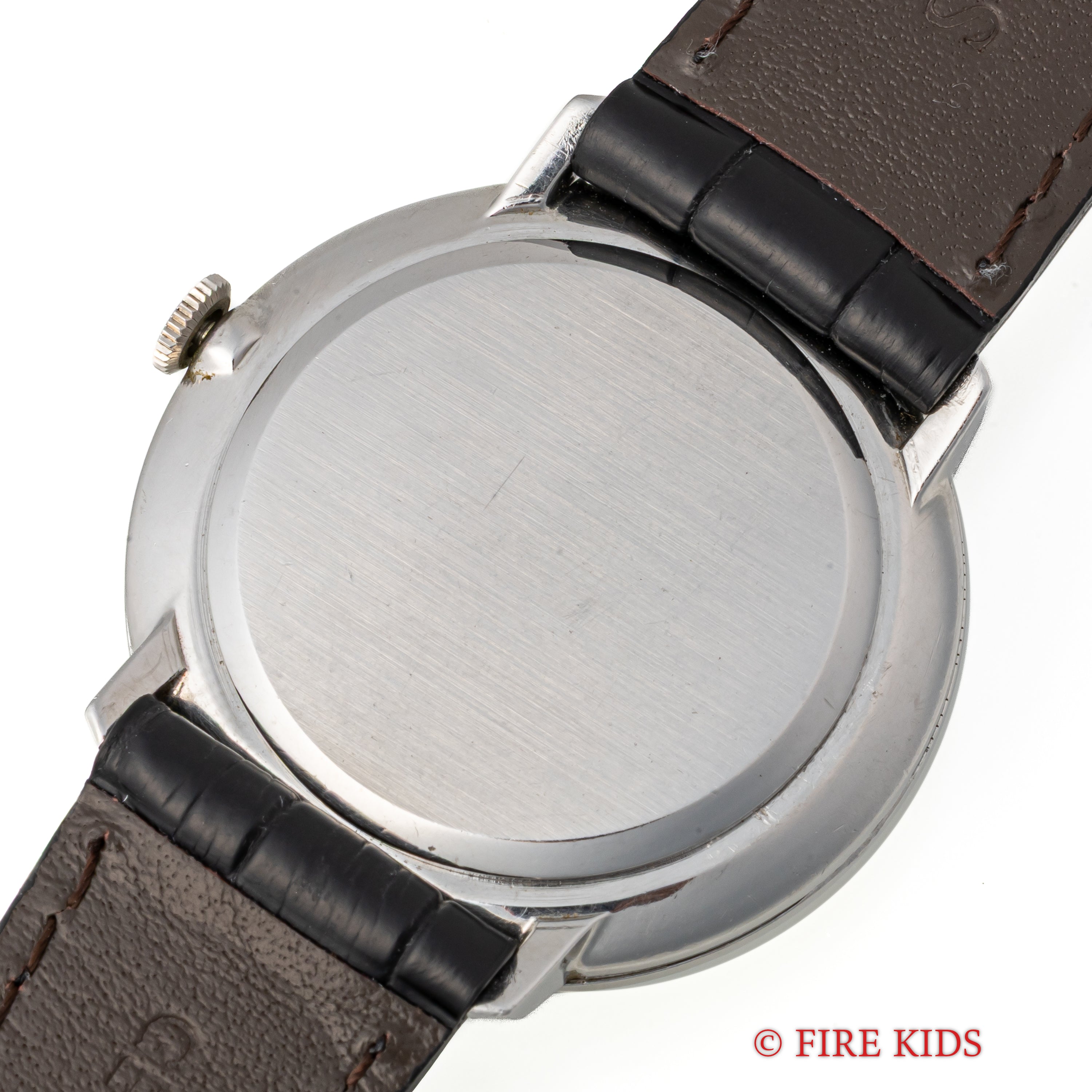 IWC ラウンドケース 1970年製 手巻き Cal.402 ホワイトローマンダイヤル