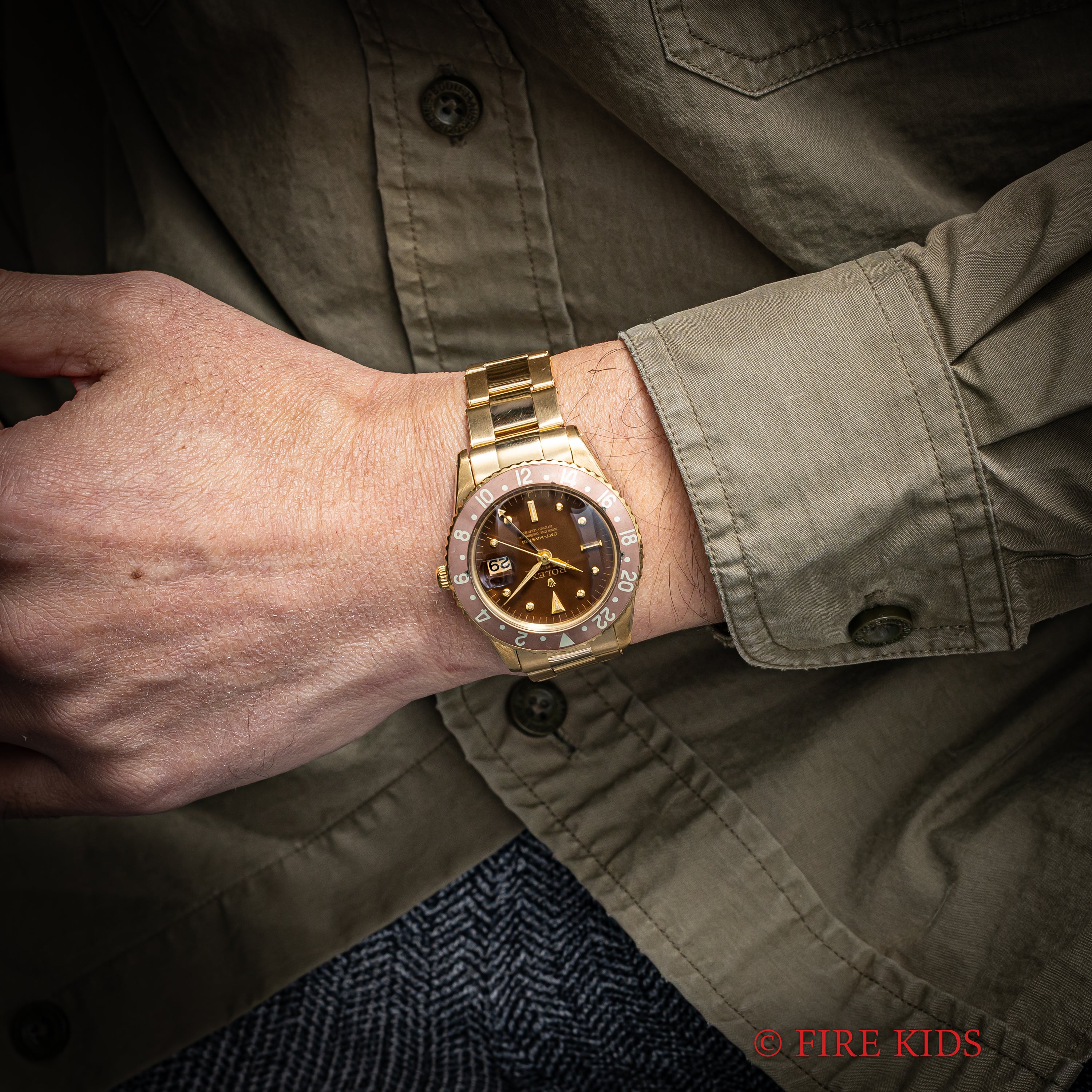 ロレックス 18金無垢GMTマスター Ref.1675 1964年製 ガードレス 茶ツボ アルファハンド 純正金無垢リベットブレス