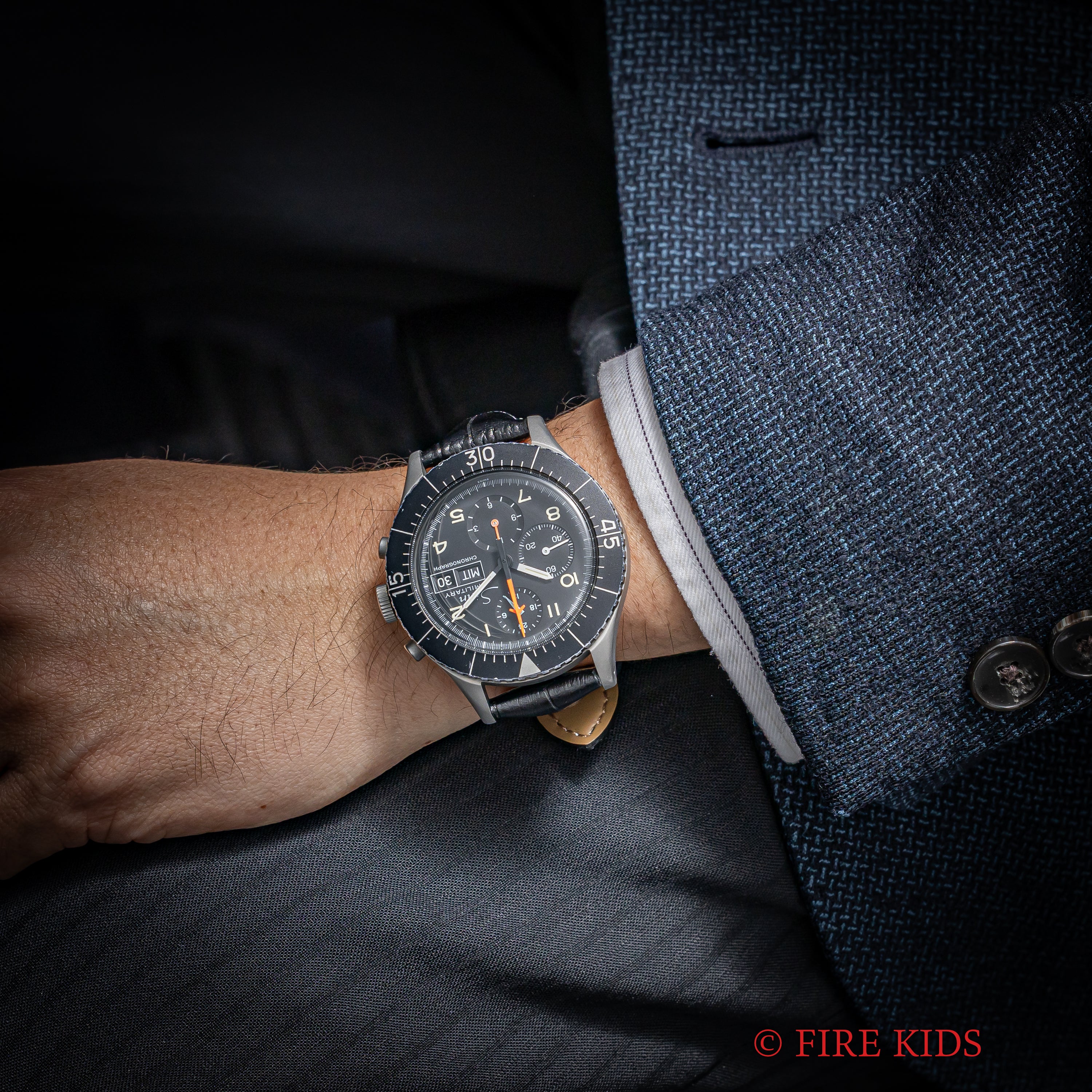 ジン ミリタリークロノグラフ 1990年代製 レマニアCal.5100搭載自動巻き