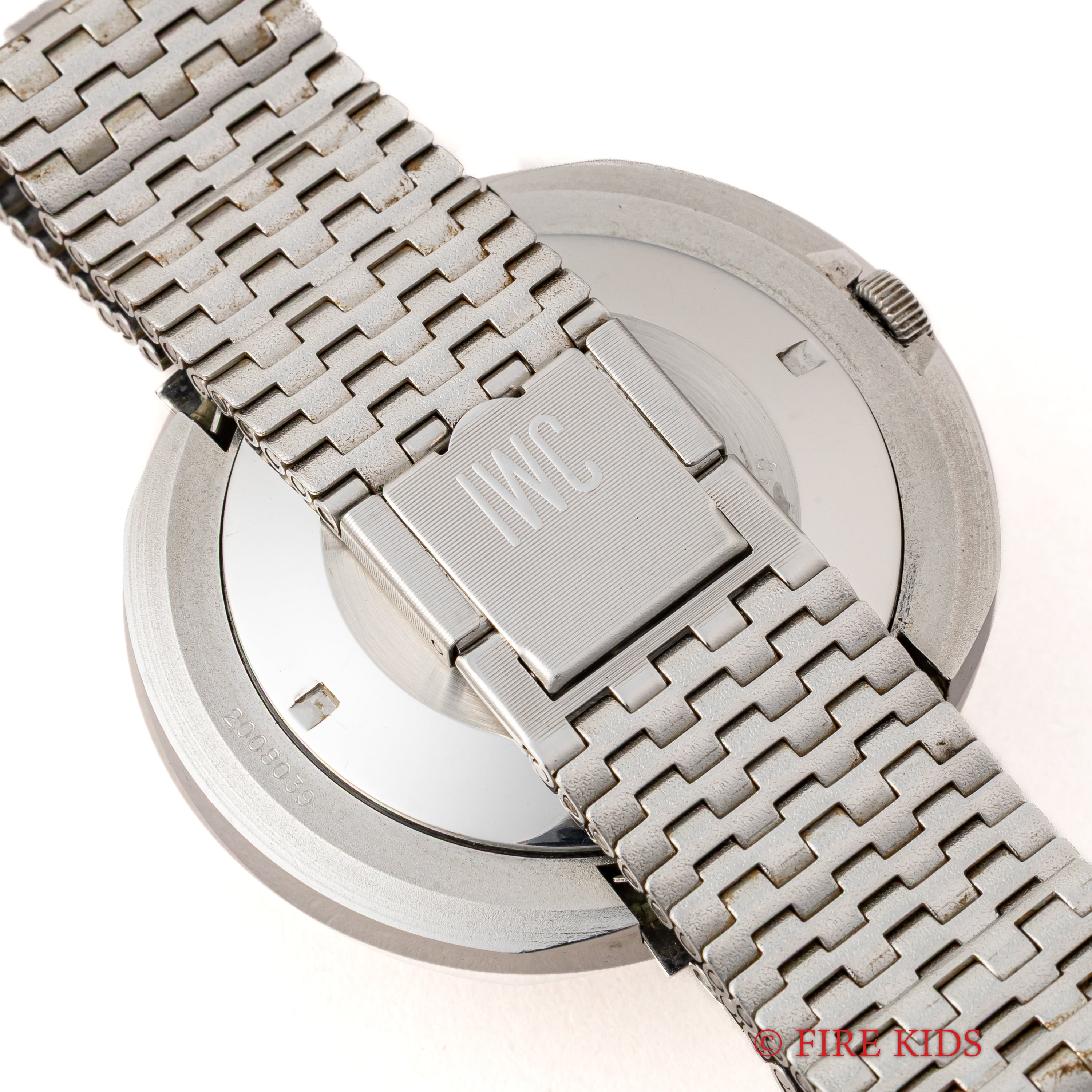 IWC ビッグオーバルケース グレーダイヤル 1973年製 Cal.8541B ペラトン式自動巻 純正ブレス