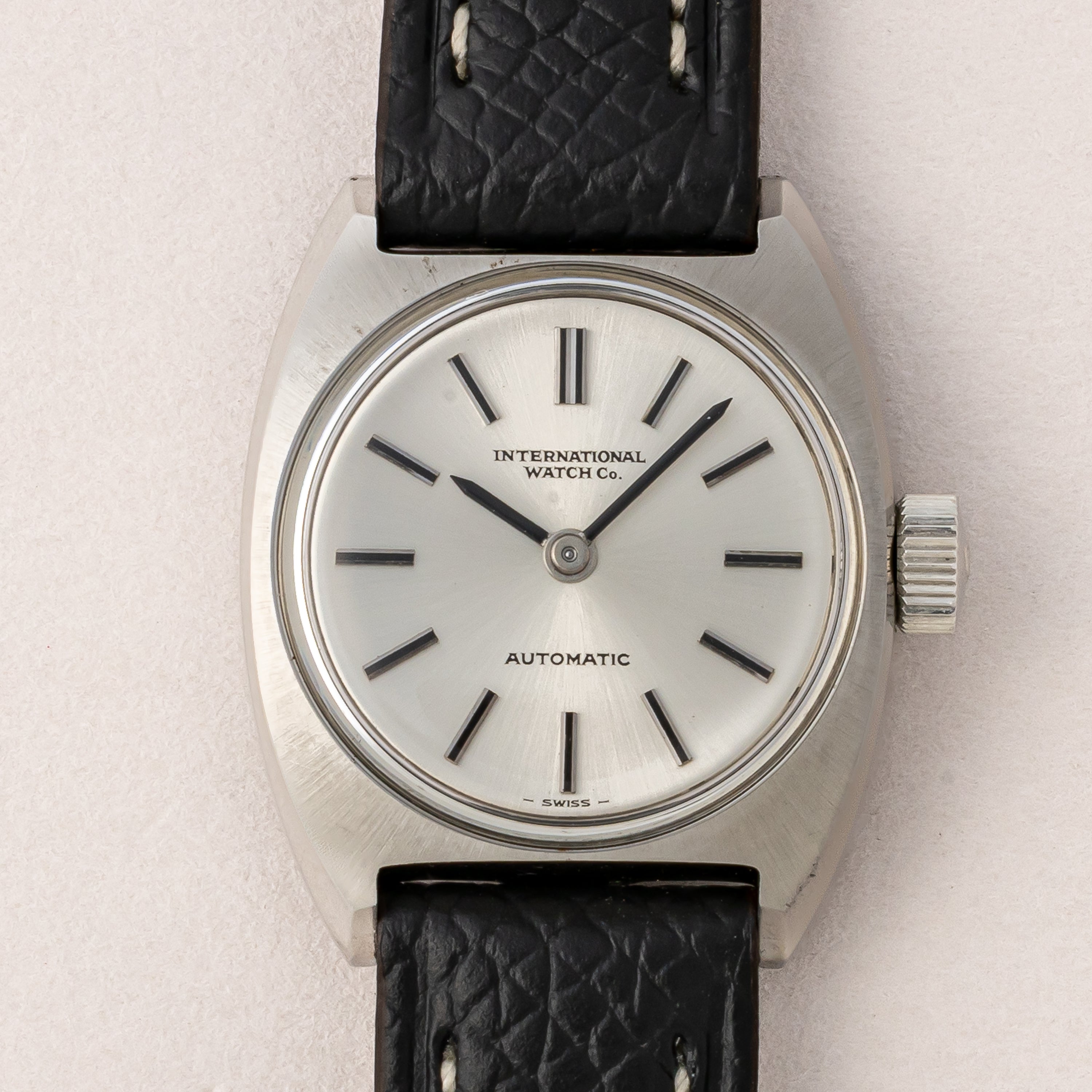 IWC レディース トノーケース1972年製  Ref.R440S 箱・ギャラ付き