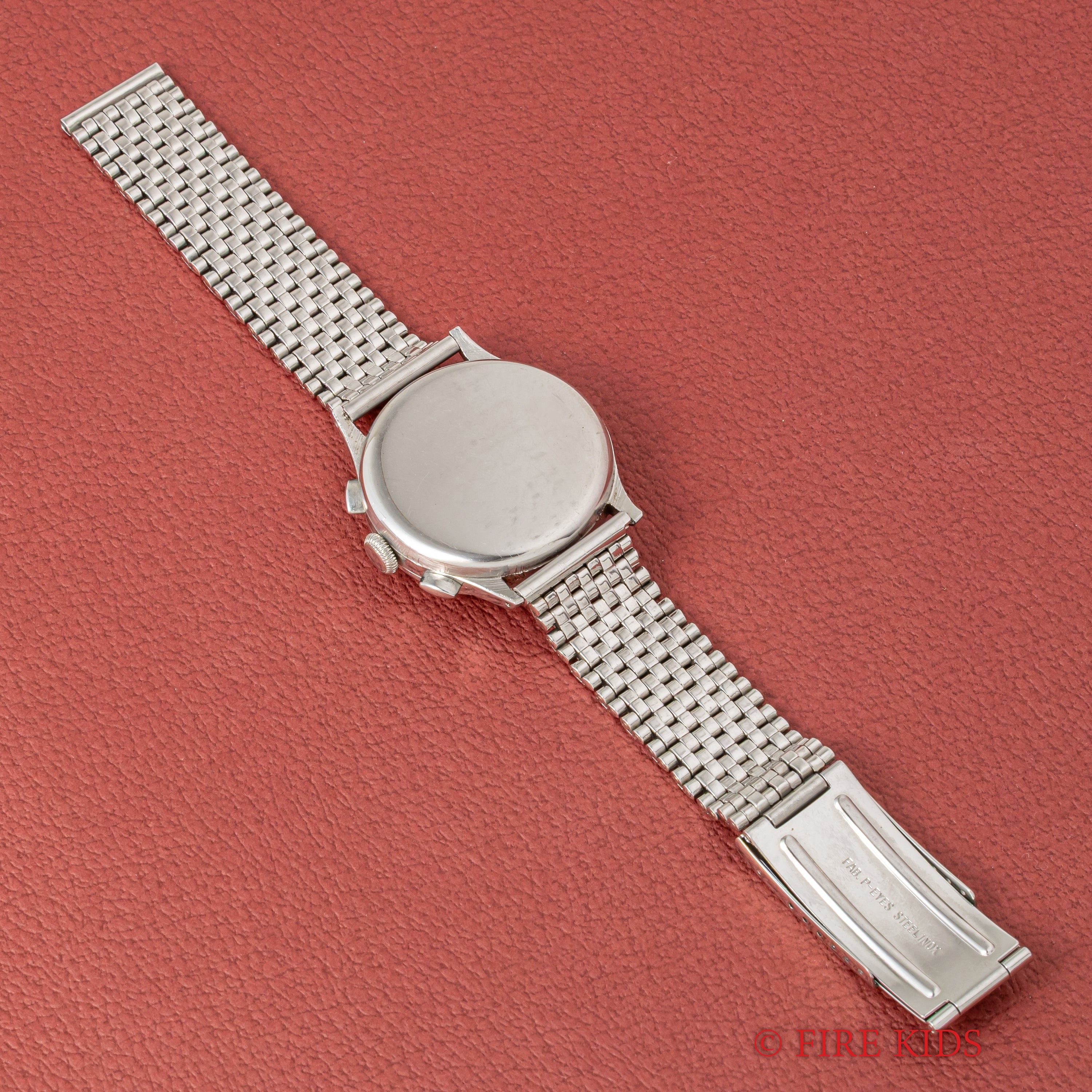 レマニア 37㎜ビッグケース 2レジスター クロノグラフ 1940年代製 手巻き Cal.15TL ステップベゼル