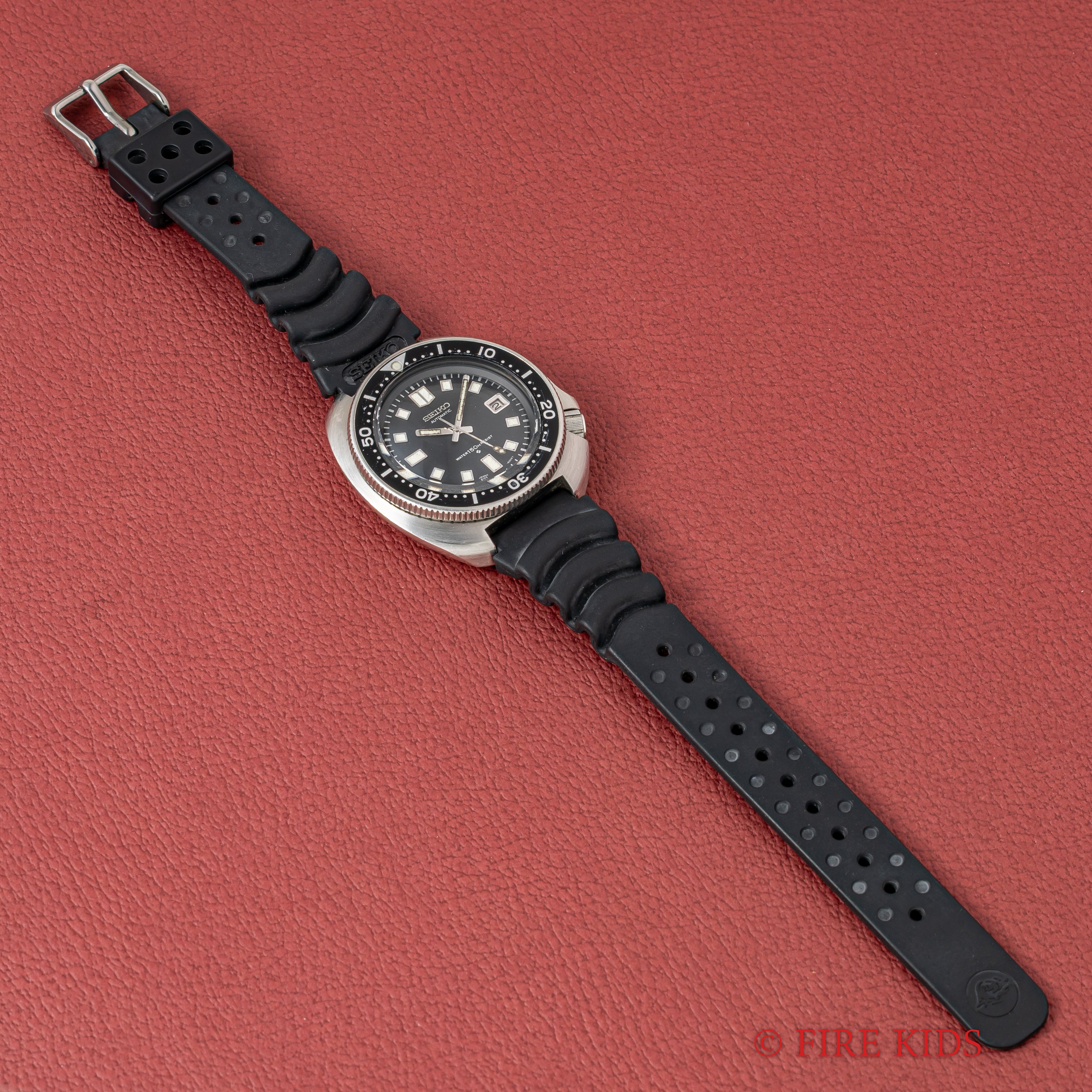 セイコー 150mダイバー 2nd後期 植村ダイバー 1976年製 自動巻き Ref.6105-8110