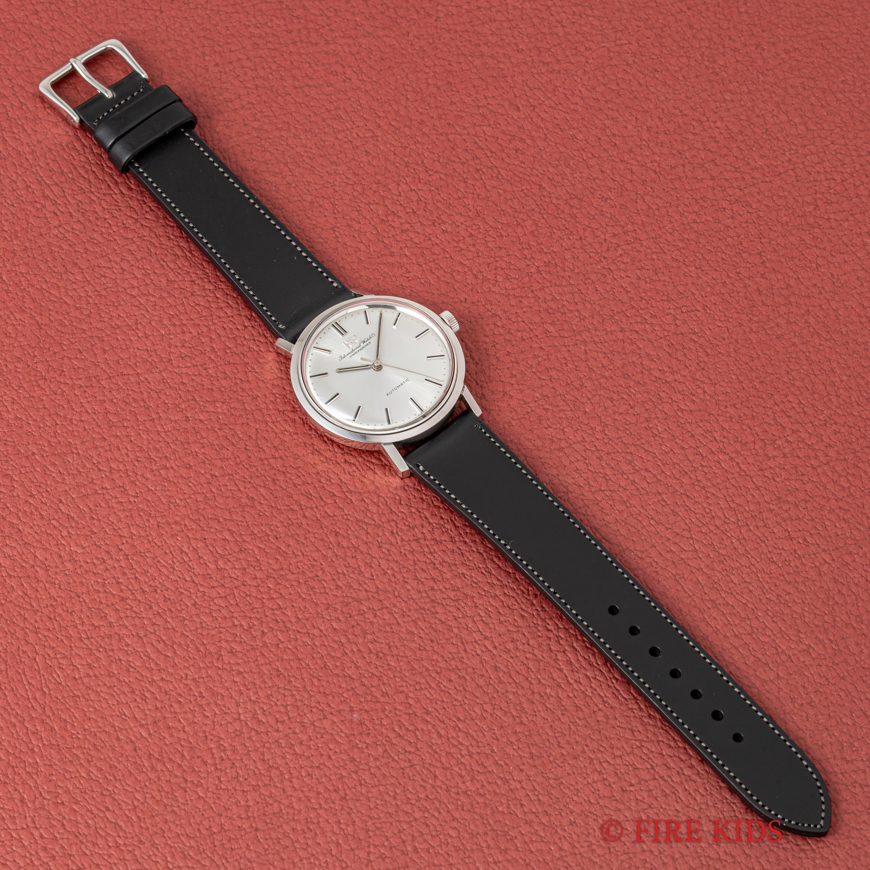 IWC ラウンドケース 1975年製 Ref.1818 ペラトン式自動巻き Cal.854B アイスブルーダイヤル