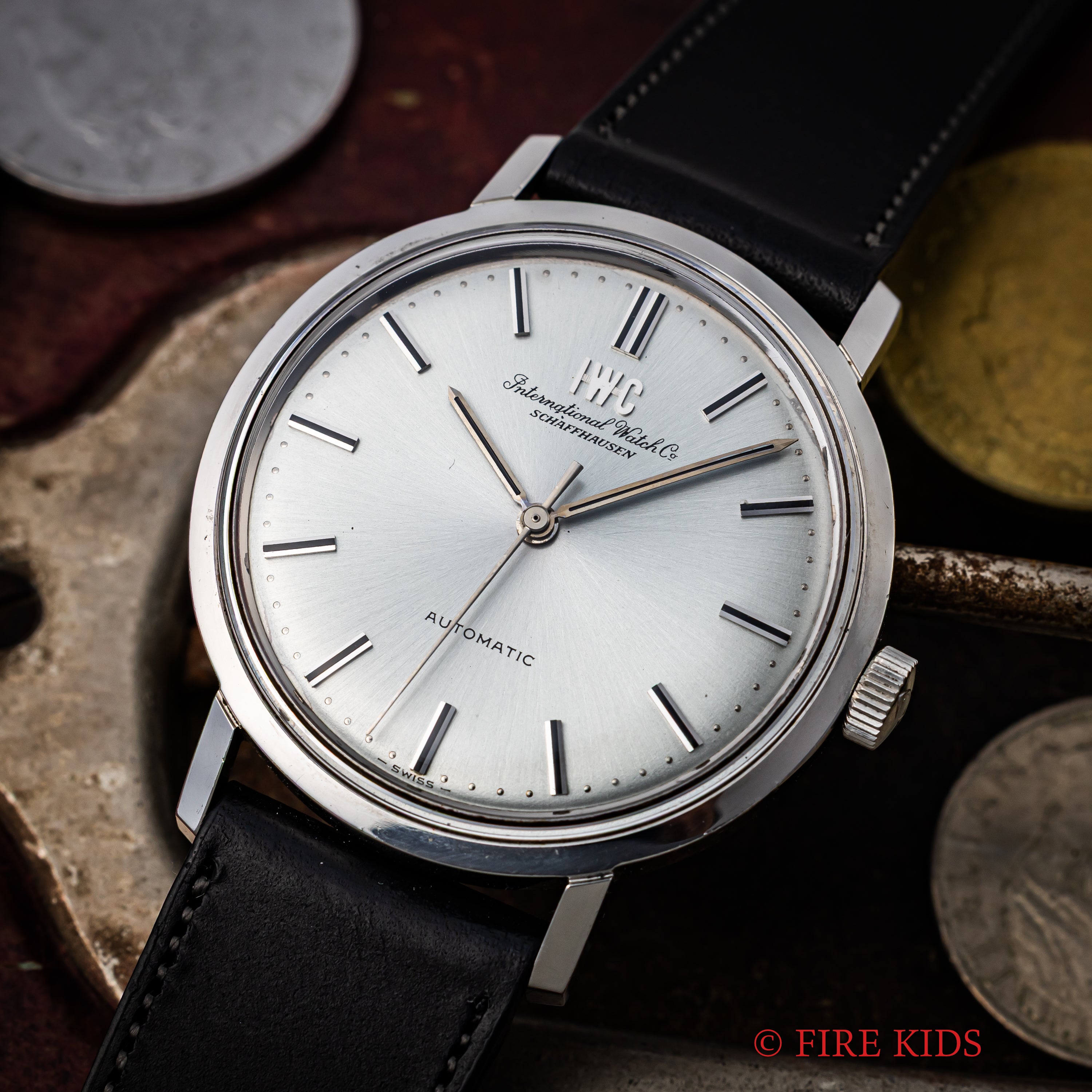 IWC ラウンドケース 1975年製 Ref.1818 ペラトン式自動巻き Cal.854B アイスブルーダイヤル