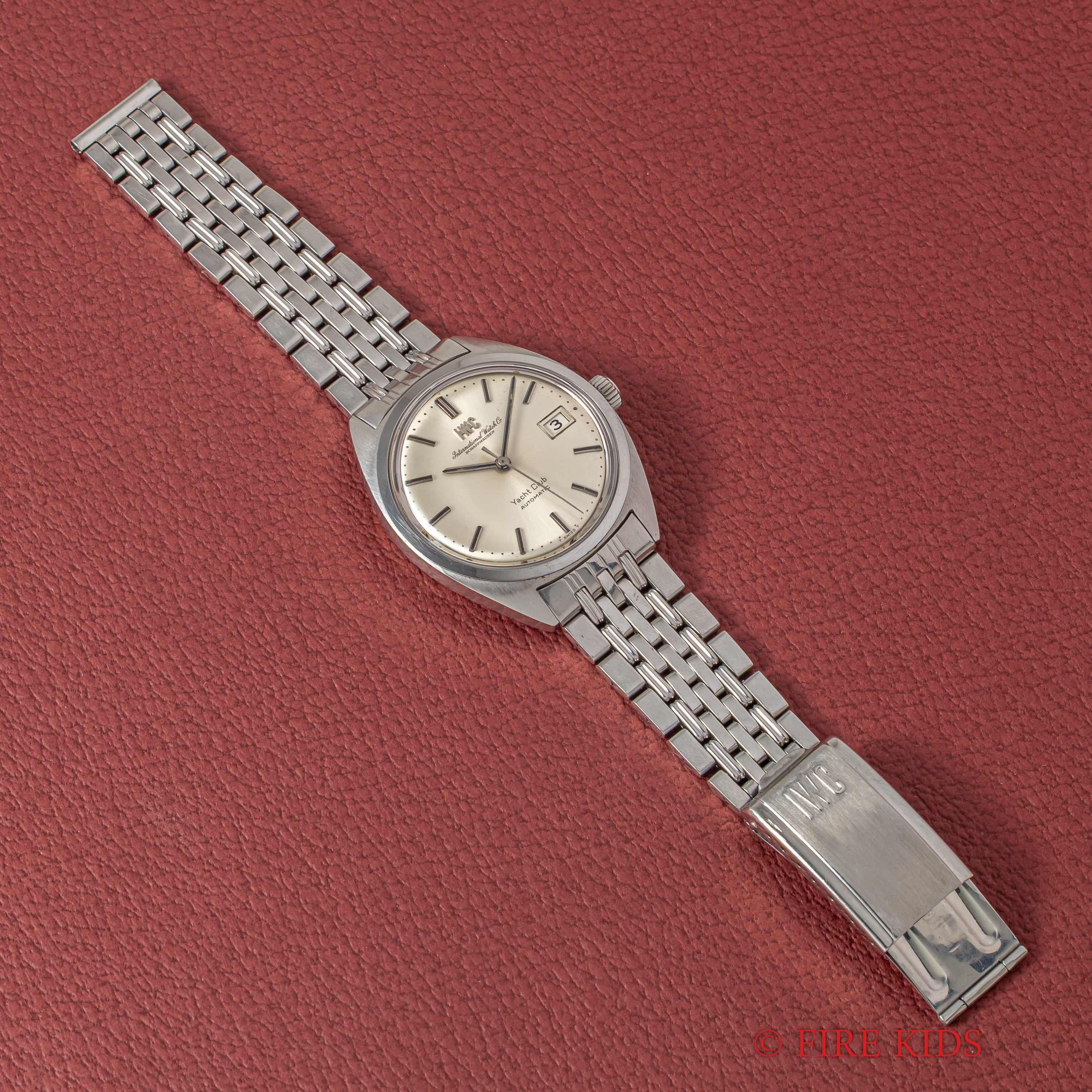 IWC ヨットクラブ 1969年製 Ref.R811 AD ペラトン式自動巻き Cal.8541B 純正ゲイフレアーブレス