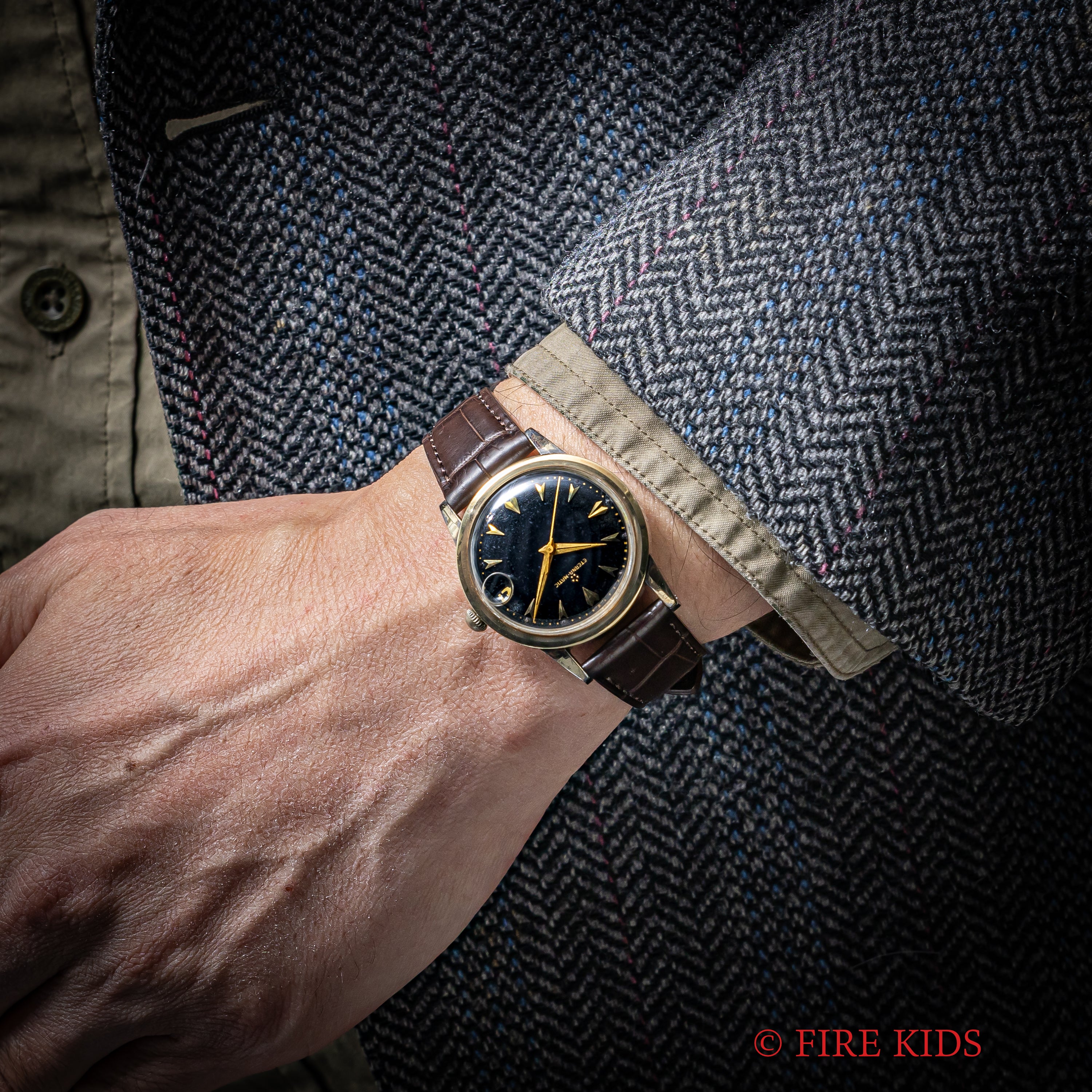 エテルナ マチック 1950年代製 ブラックミラーダイヤル トップゴールドケース 自動巻 cal.1243US