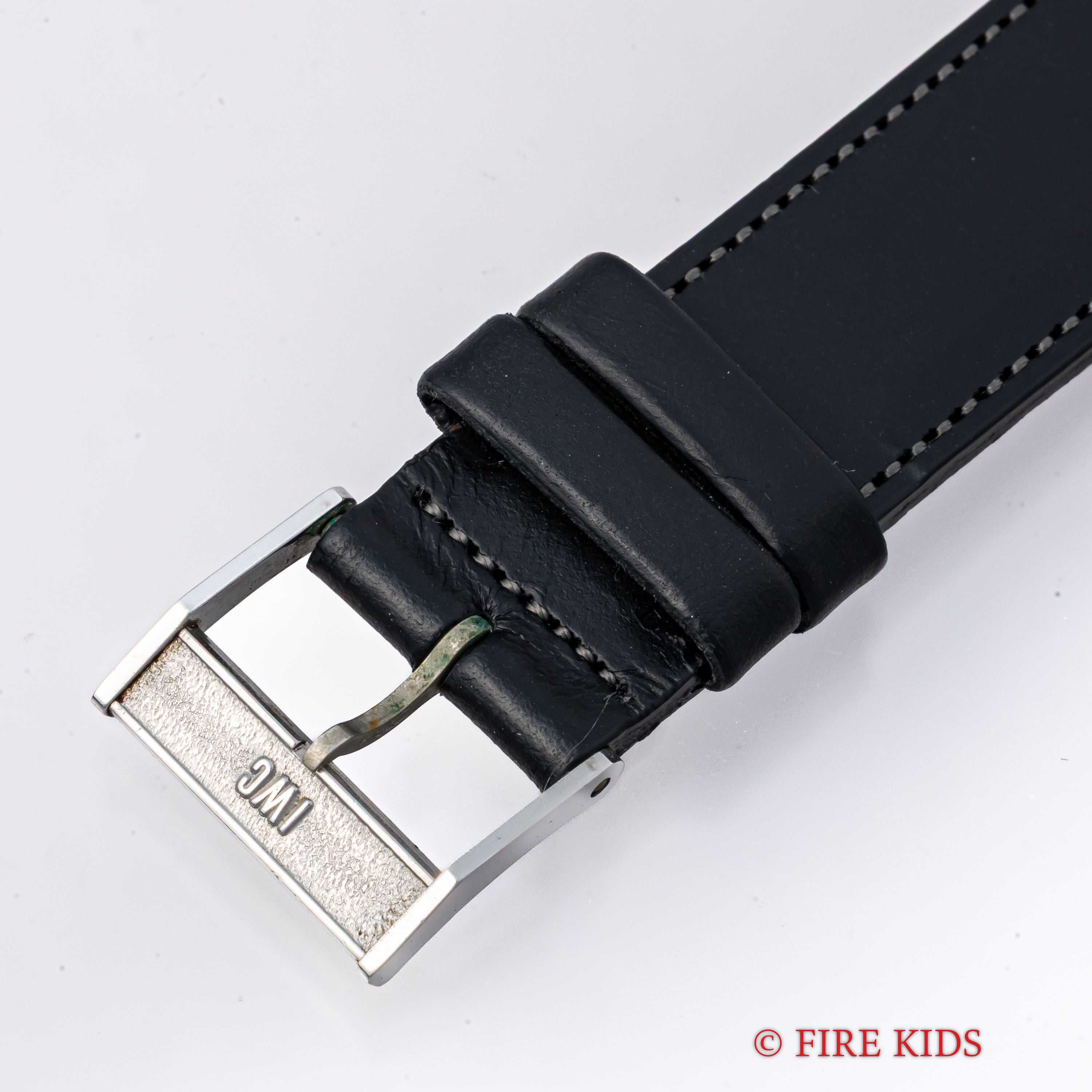 IWC ヨットクラブ 1973年製 シルバーダイヤル ペラトン式自動巻き Ref.R811 Cal.8541B 純正尾錠