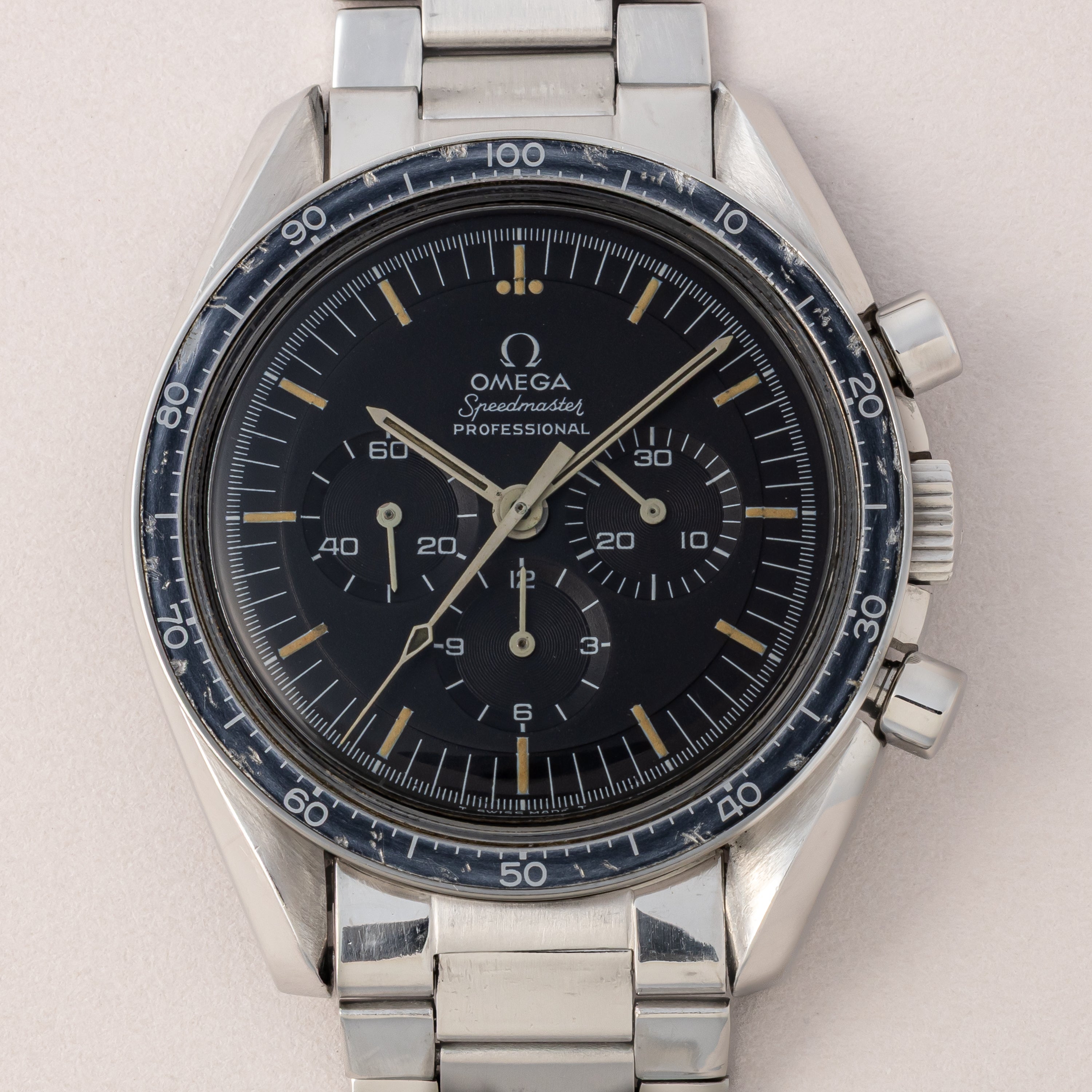 オメガ スピードマスター プロフェッショナル 5th 1969年製 Ref.145022-69 ST 純正キャタピラブレス デシマルメーター