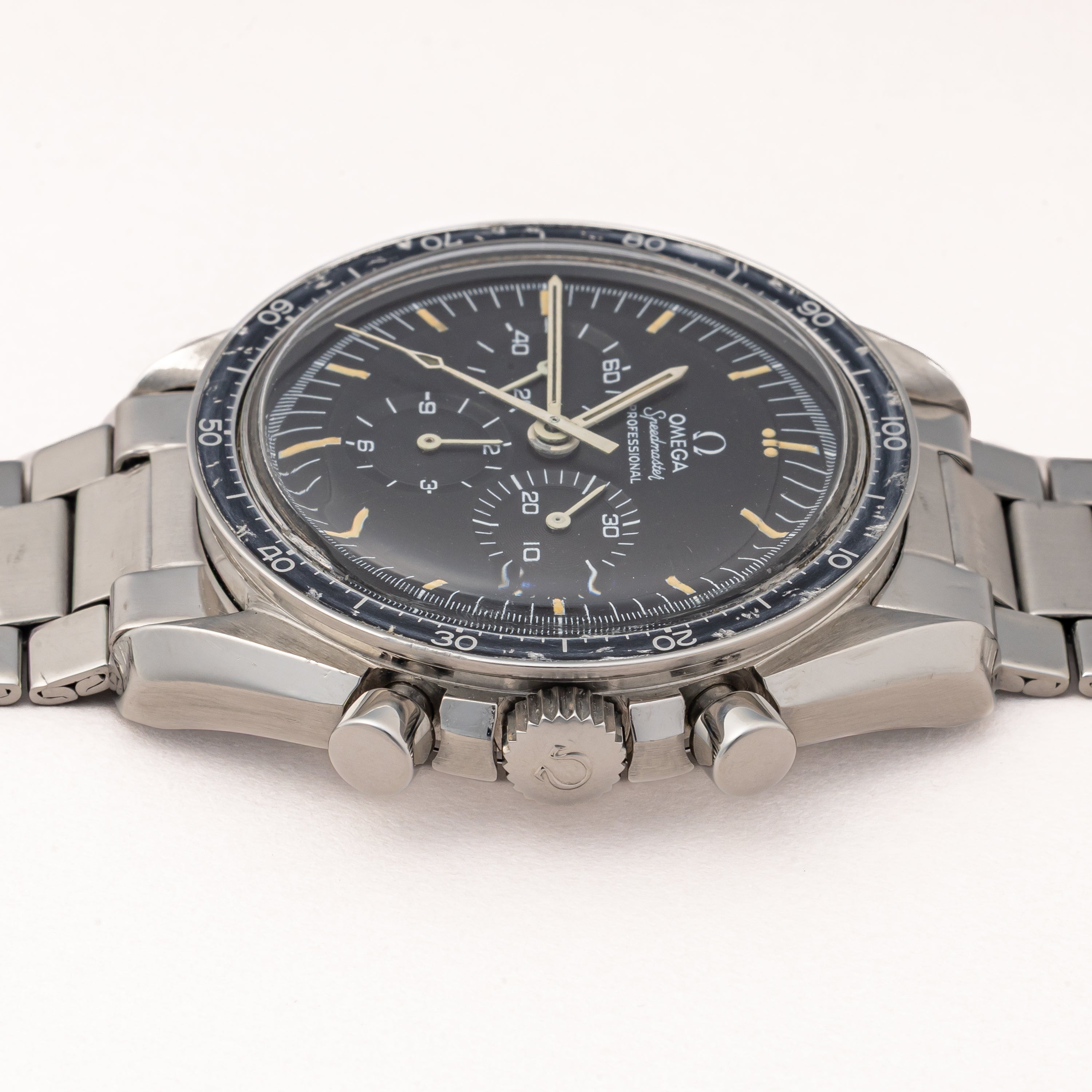 オメガ スピードマスター プロフェッショナル 5th 1969年製 Ref.145022-69 ST 純正キャタピラブレス デシマルメーター