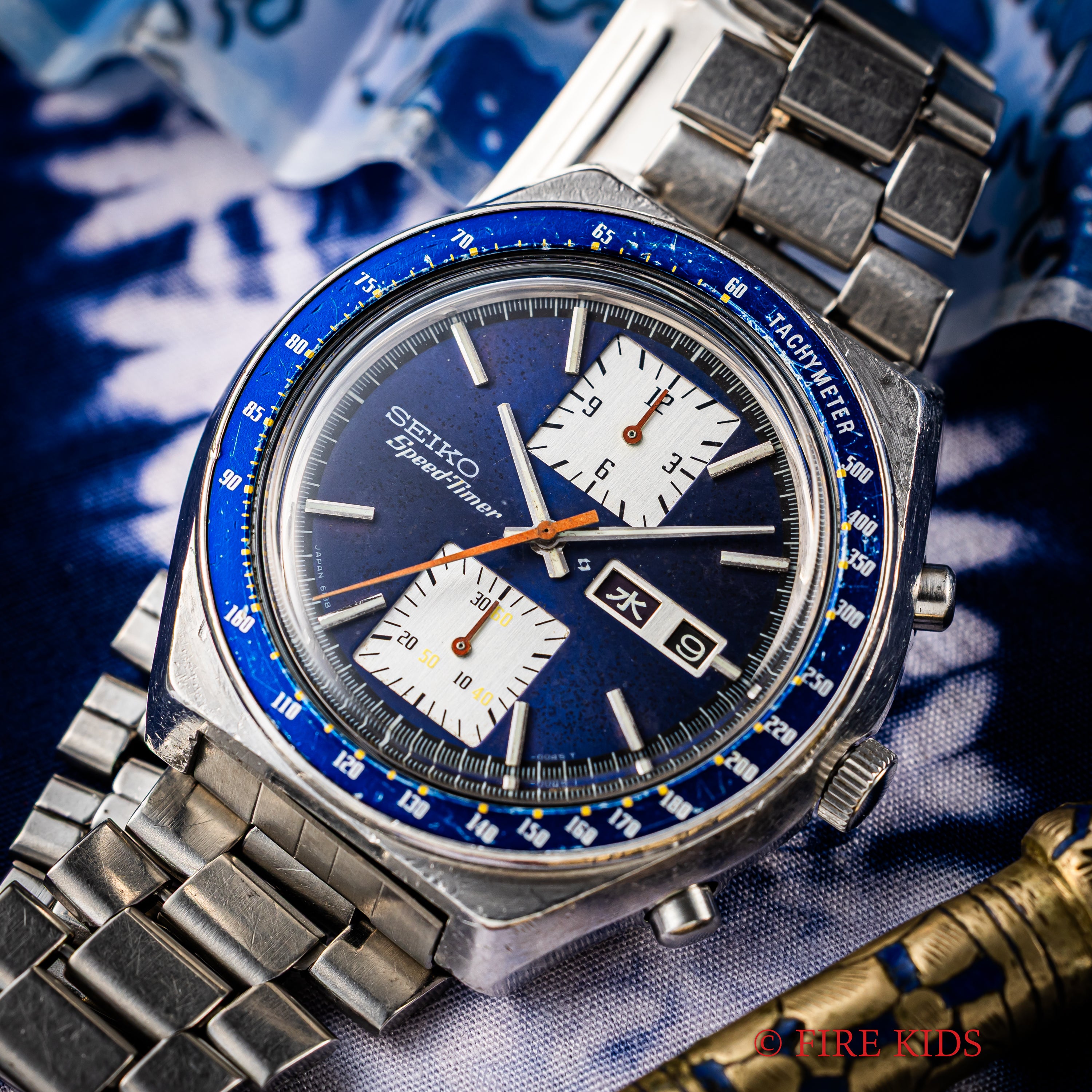 セイコー 角目 自動巻クロノグラフ 1976年製 Ref.6138-0030 ブルーダイヤル 純正ブレス付き