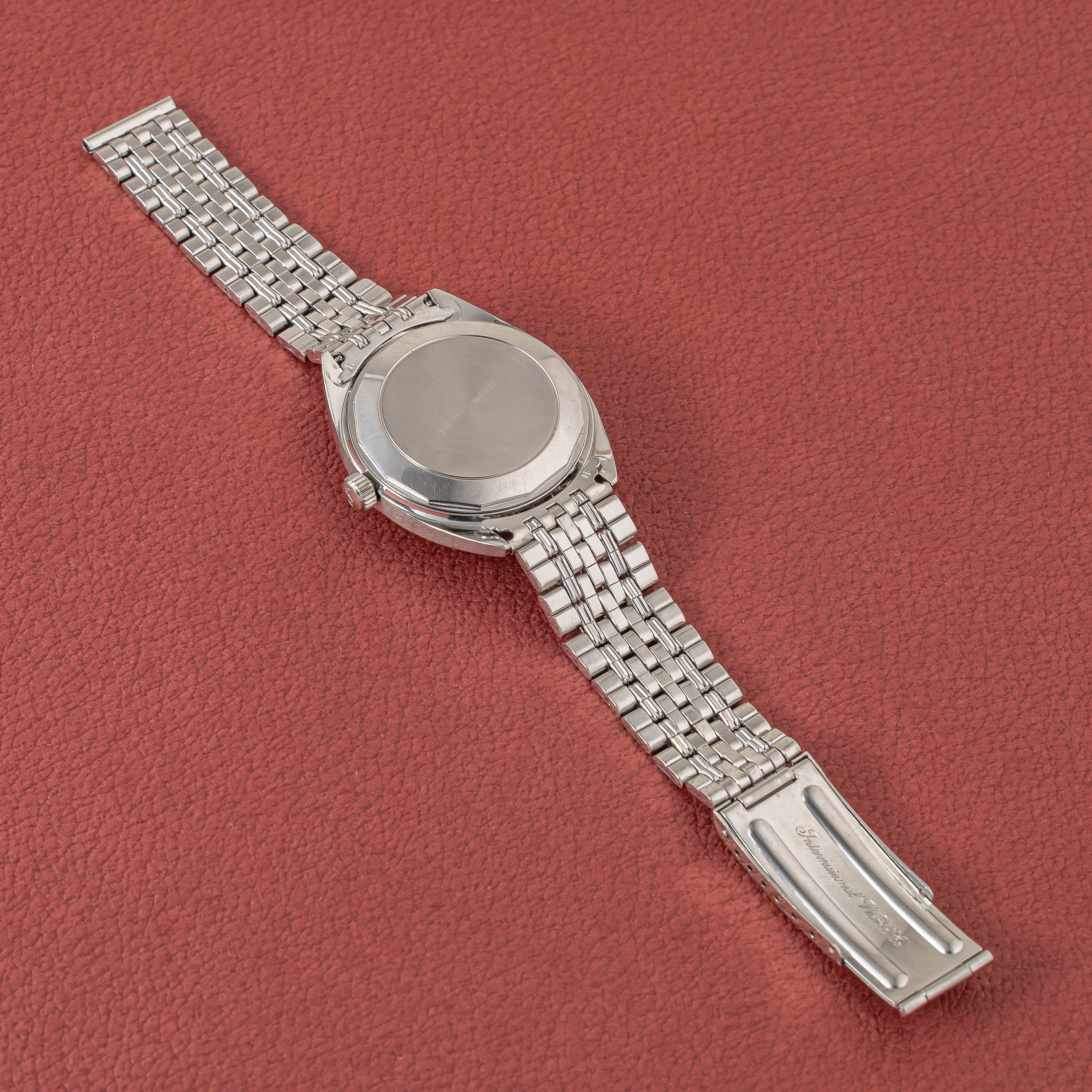 IWC ヨットクラブ 1972年製 Ref.R811AD お魚リューズ  Cal.8541B 純正ゲイフレアーブレス付き