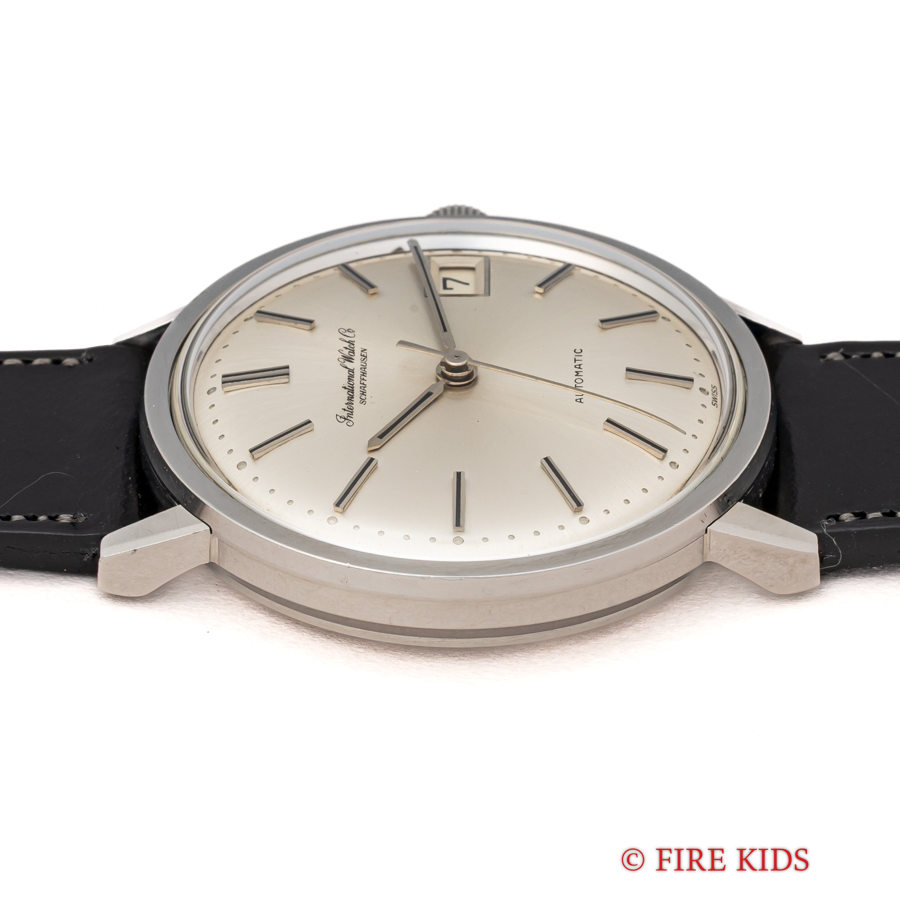 IWC 1967年製 ラウンドケース ペラトン式自動巻き Cal.8541 R803A お魚リューズ