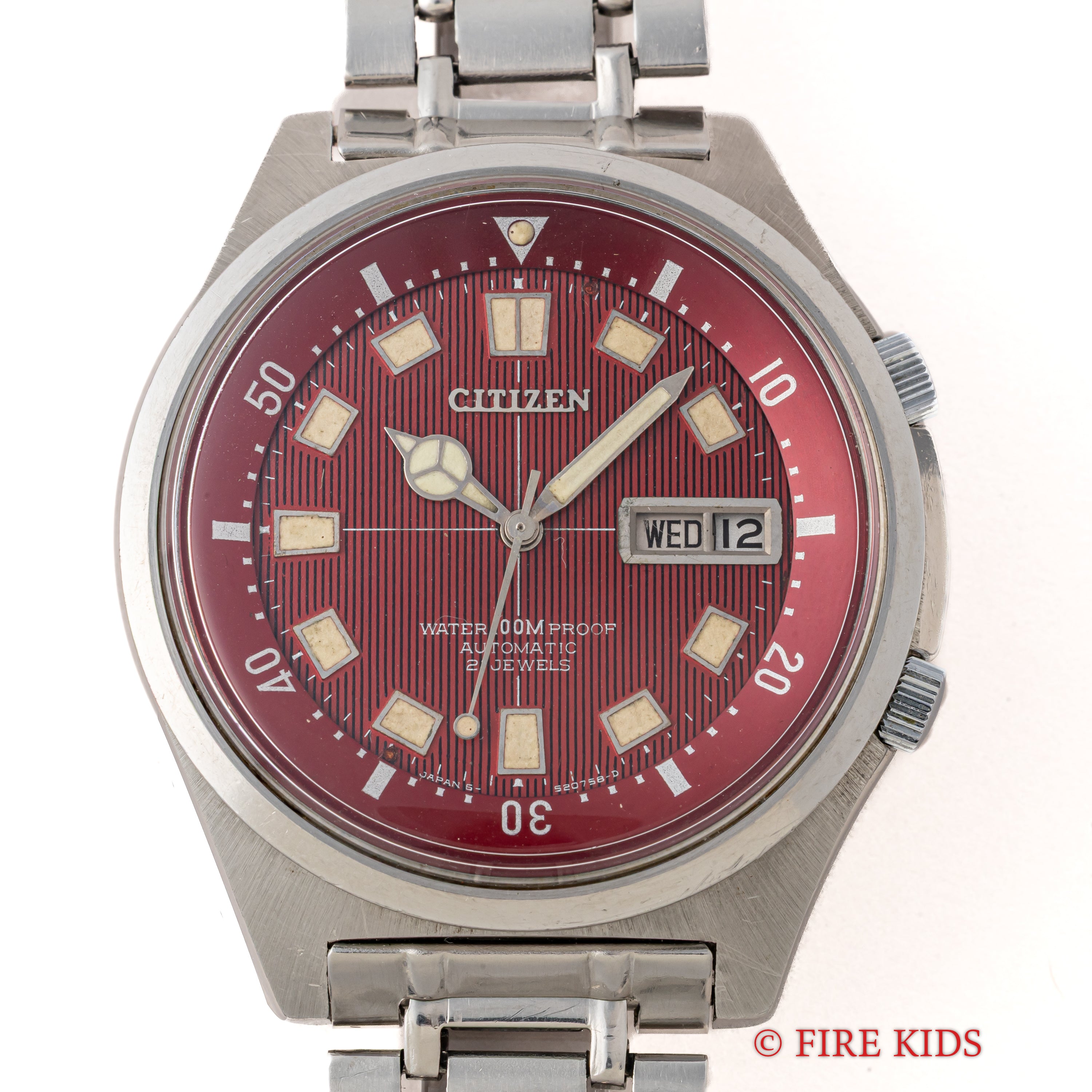 シチズン セブンスター レッドダイヤル 1969年製 ダイバーズウオッチ デイデイト 純正ブレス