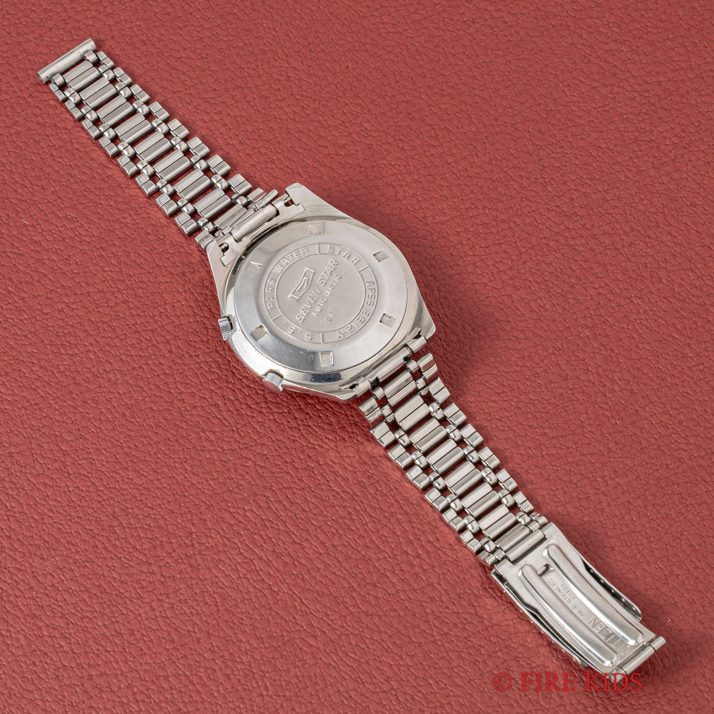 シチズン セブンスター レッドダイヤル 1969年製 ダイバーズウオッチ デイデイト 純正ブレス