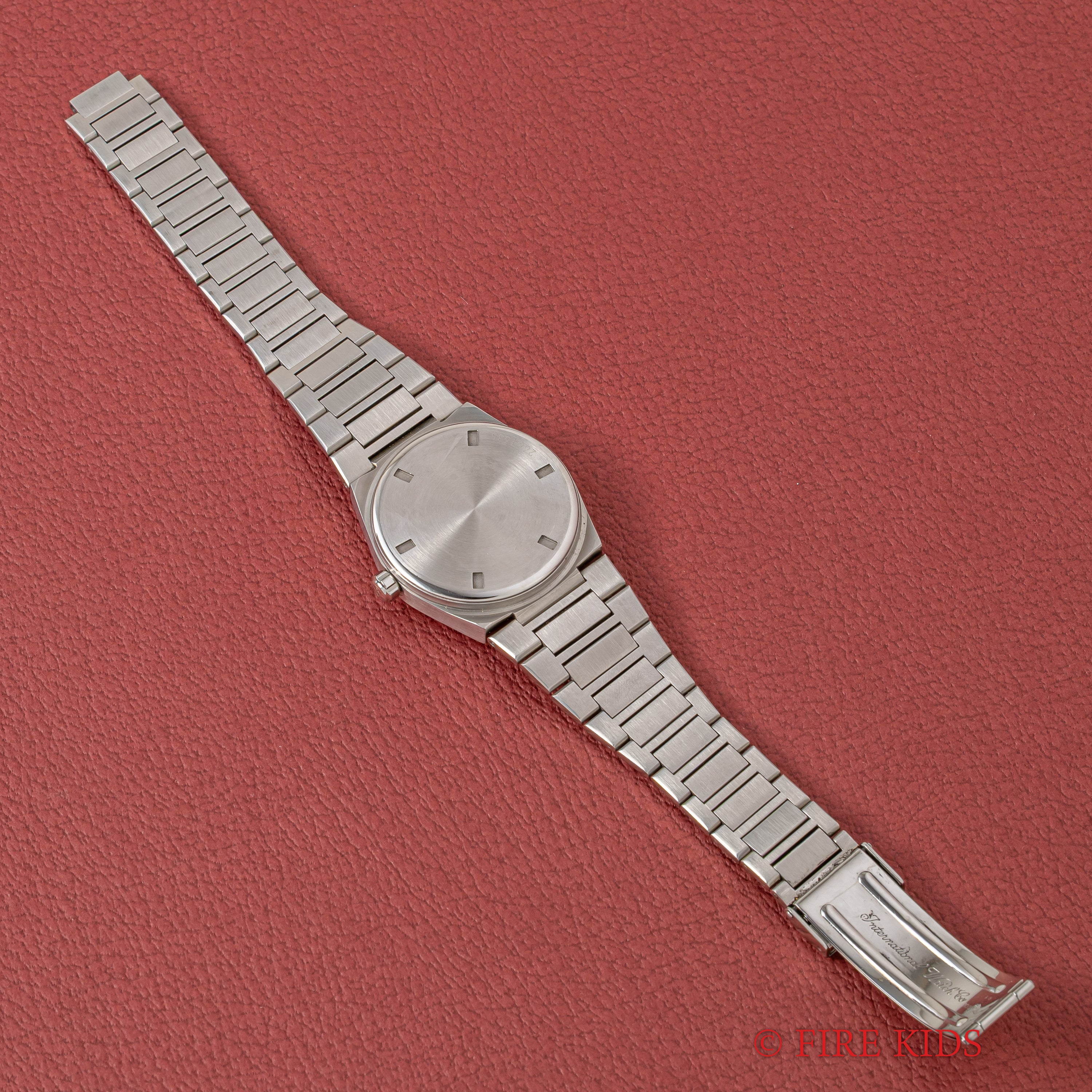 IWC インヂュニア 1997年製 ブラック文字盤 クロノメーター自動巻 Ref.3521 Cal.887/2