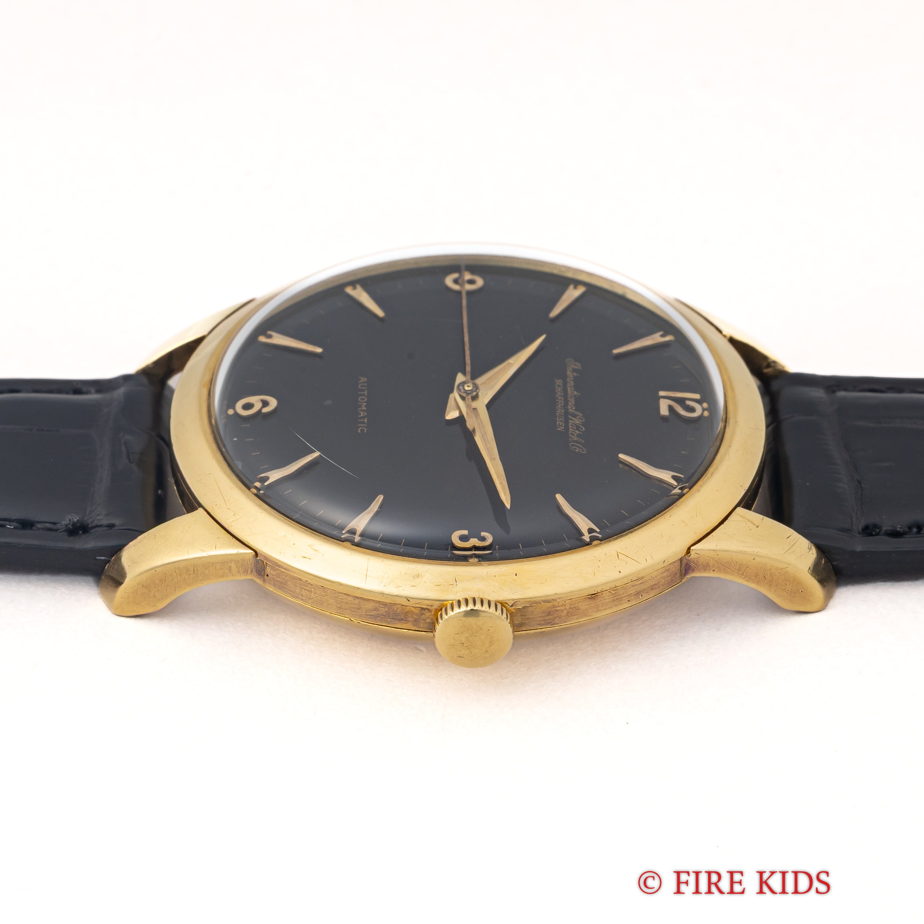 IWC 18金無垢ラウンドケース  1954年製 ブラックミラーダイヤル ペラトン式自動巻Cal.852