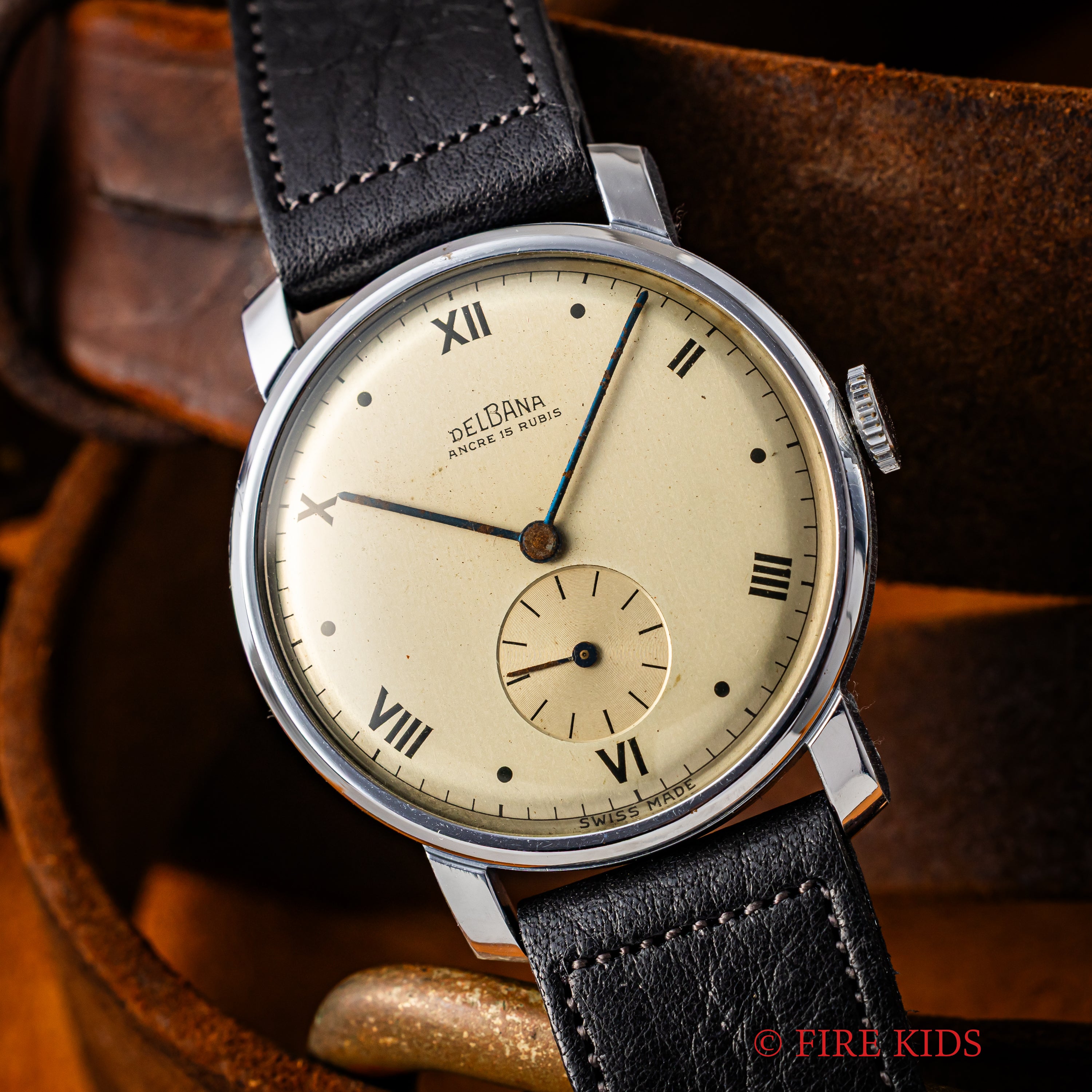 DELBANA 35mmケース 飛びローマンダイヤル 1940年代製 スモールセコンド手巻