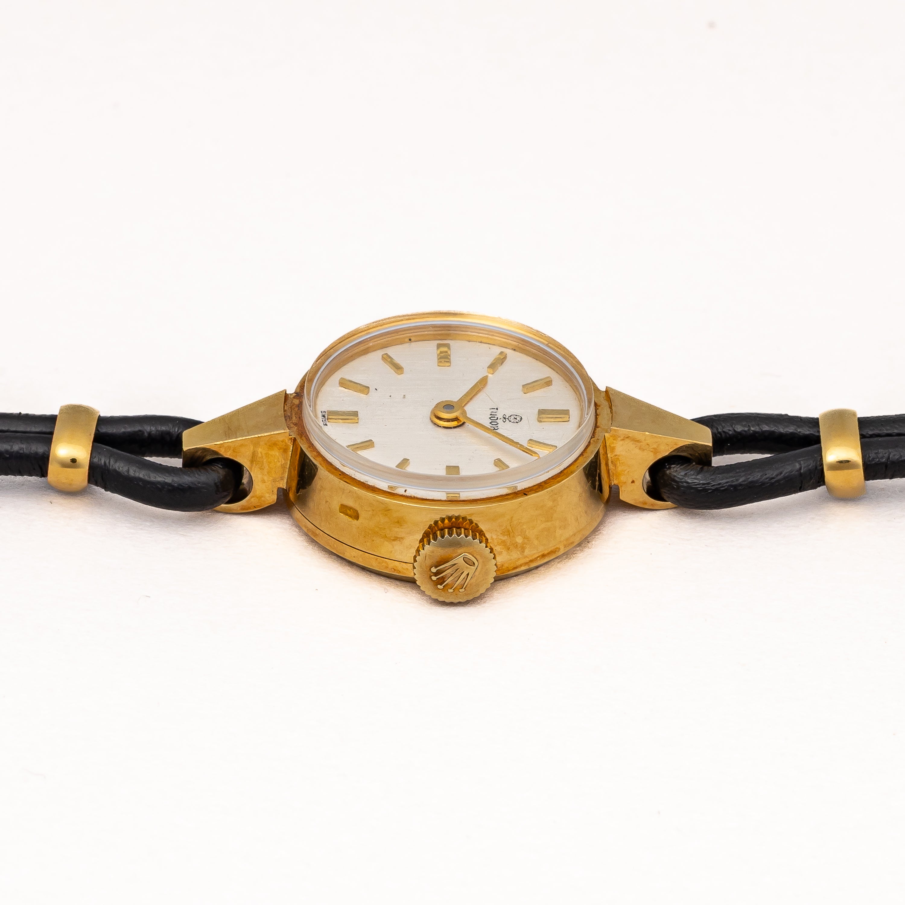 チューダー 18金無垢レディースウォッチ 1960年代製 小バラロゴ 王冠リューズ