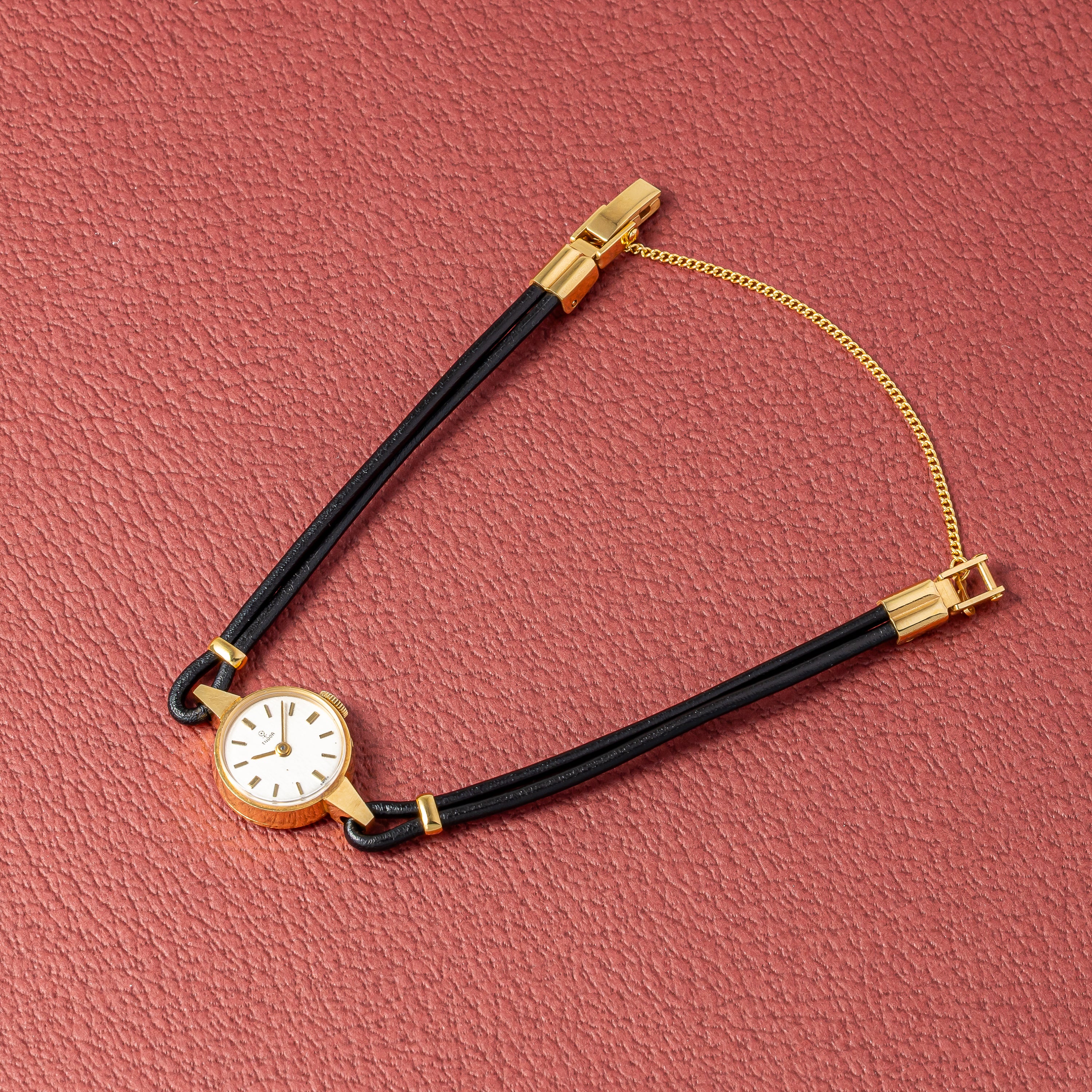 チューダー 18金無垢レディースウォッチ 1960年代製 小バラロゴ 王冠リューズ