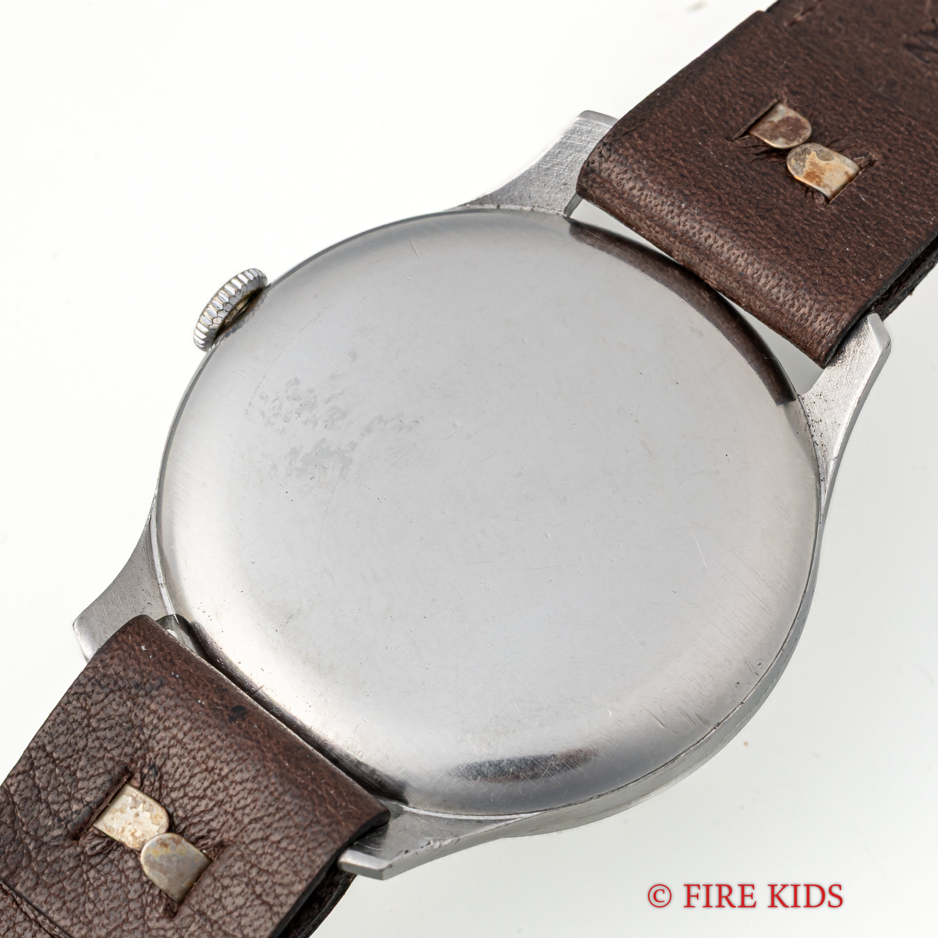 ロンジン 37㎜ビッグケース 1947年製 スモールセコンド手巻 Cal.12.68Z 飛びアラビアブルズアイダイヤル