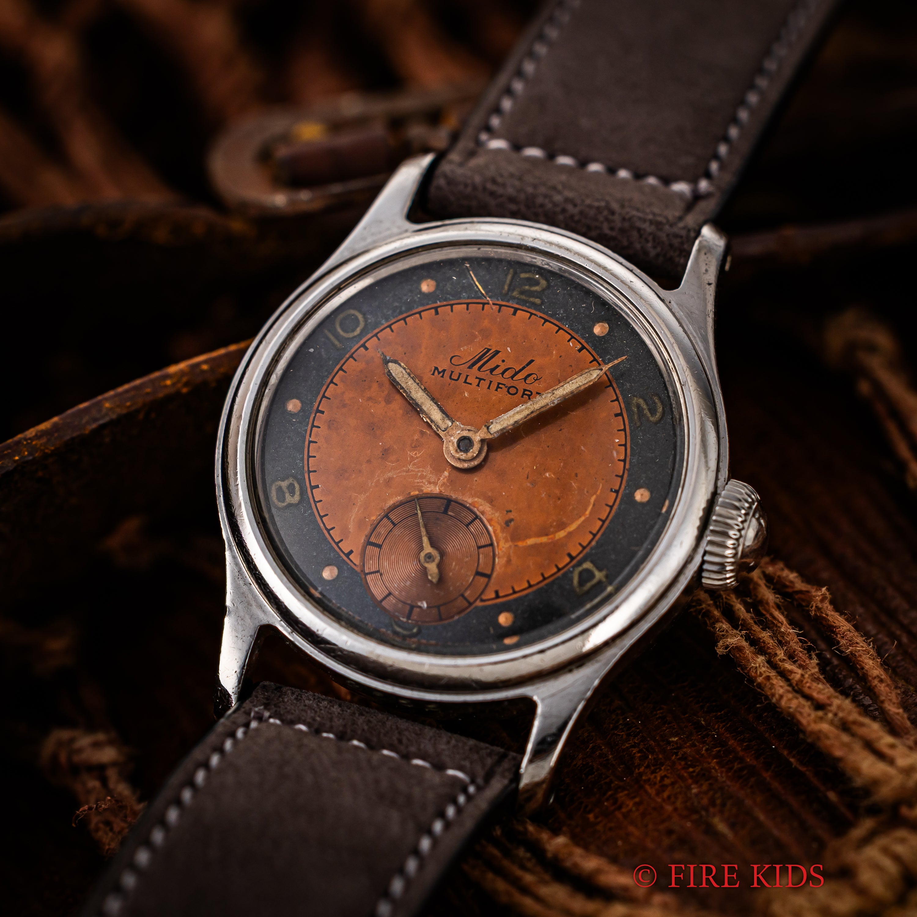 ミドー マルチフォート1940年代製 ブルズアイダイヤル スモールセコンド手巻
