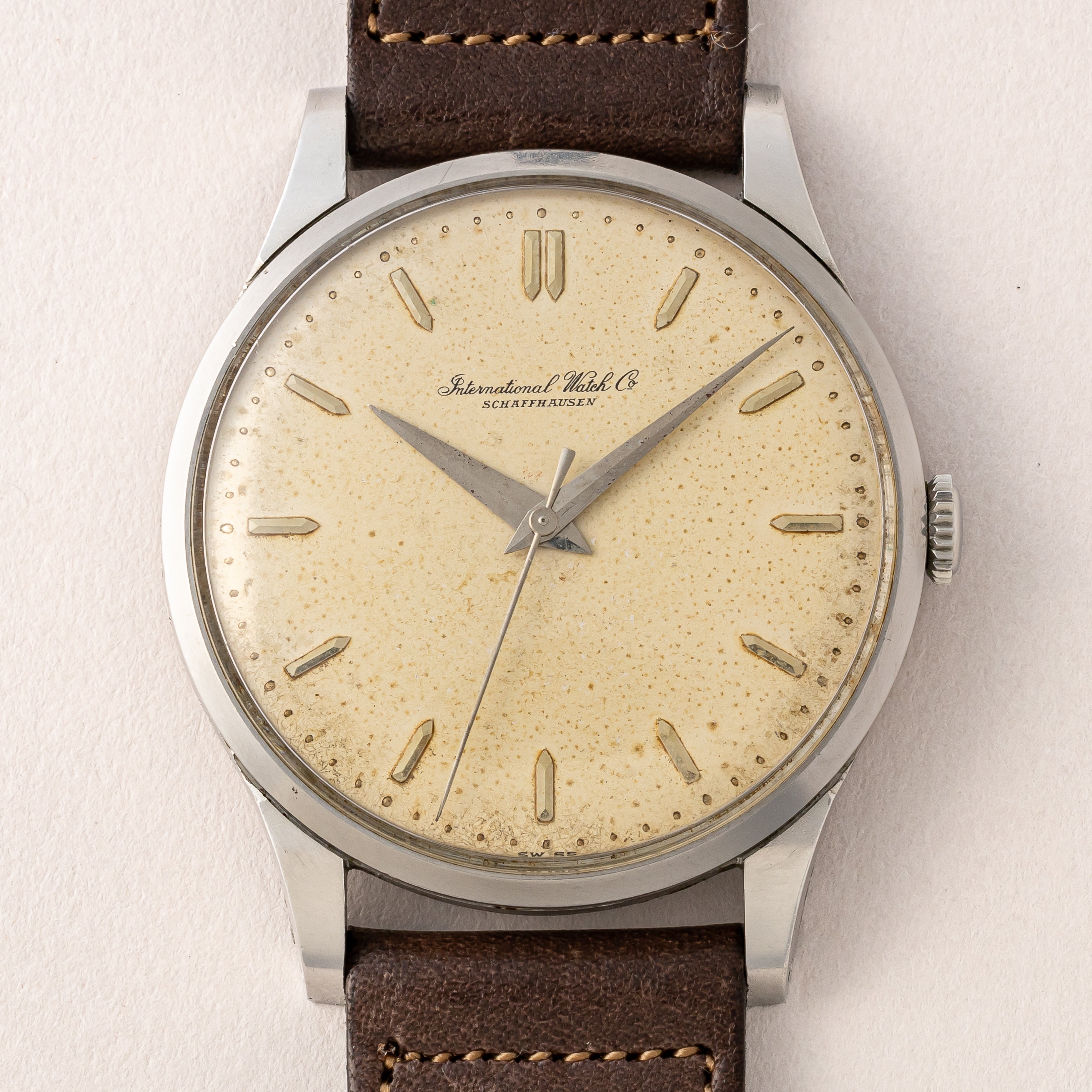 IWC ラウンドケース 1957年製 手巻き Cal.89