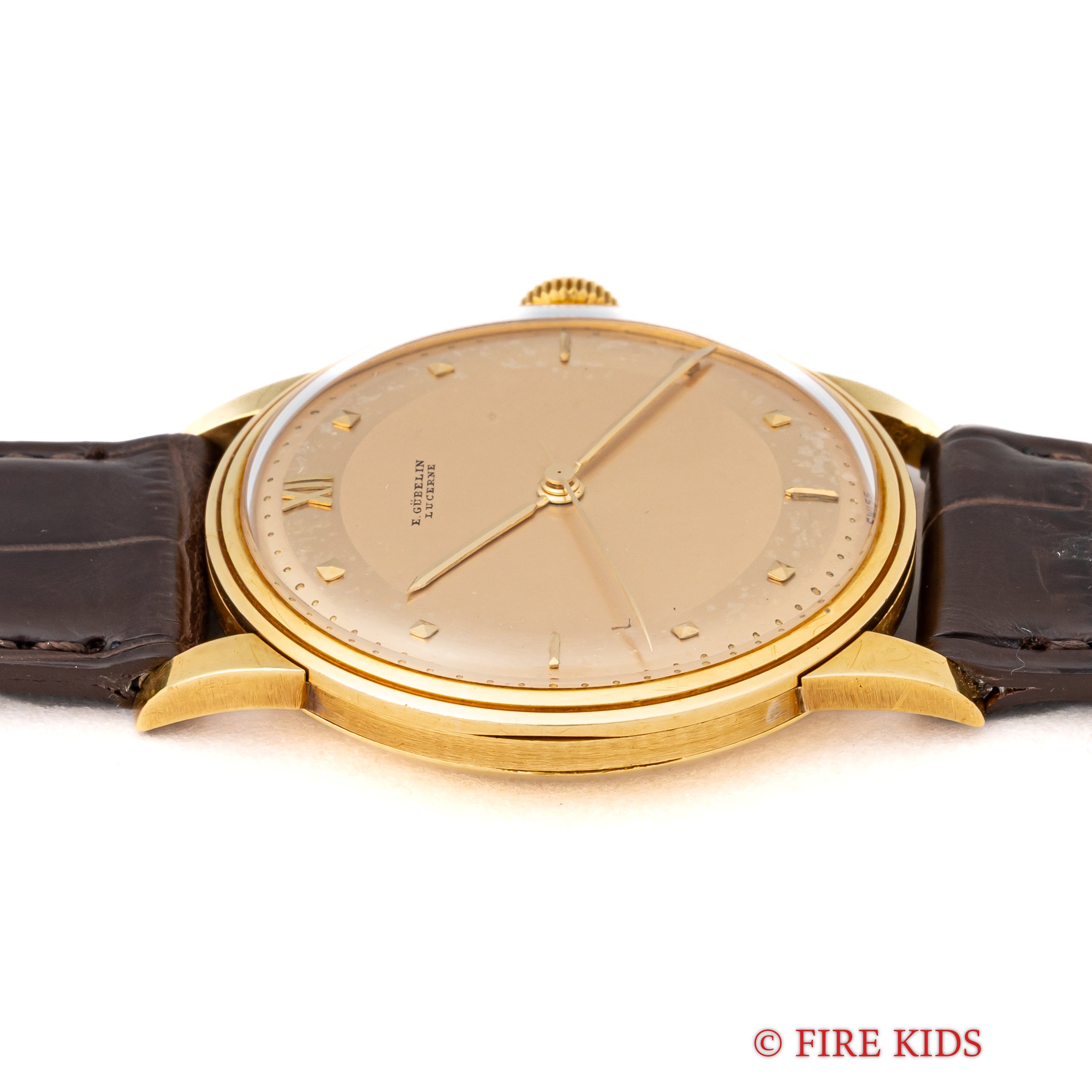 ギュブラン 1950年代製 18金イエローゴールド 手巻き ラウンドケース