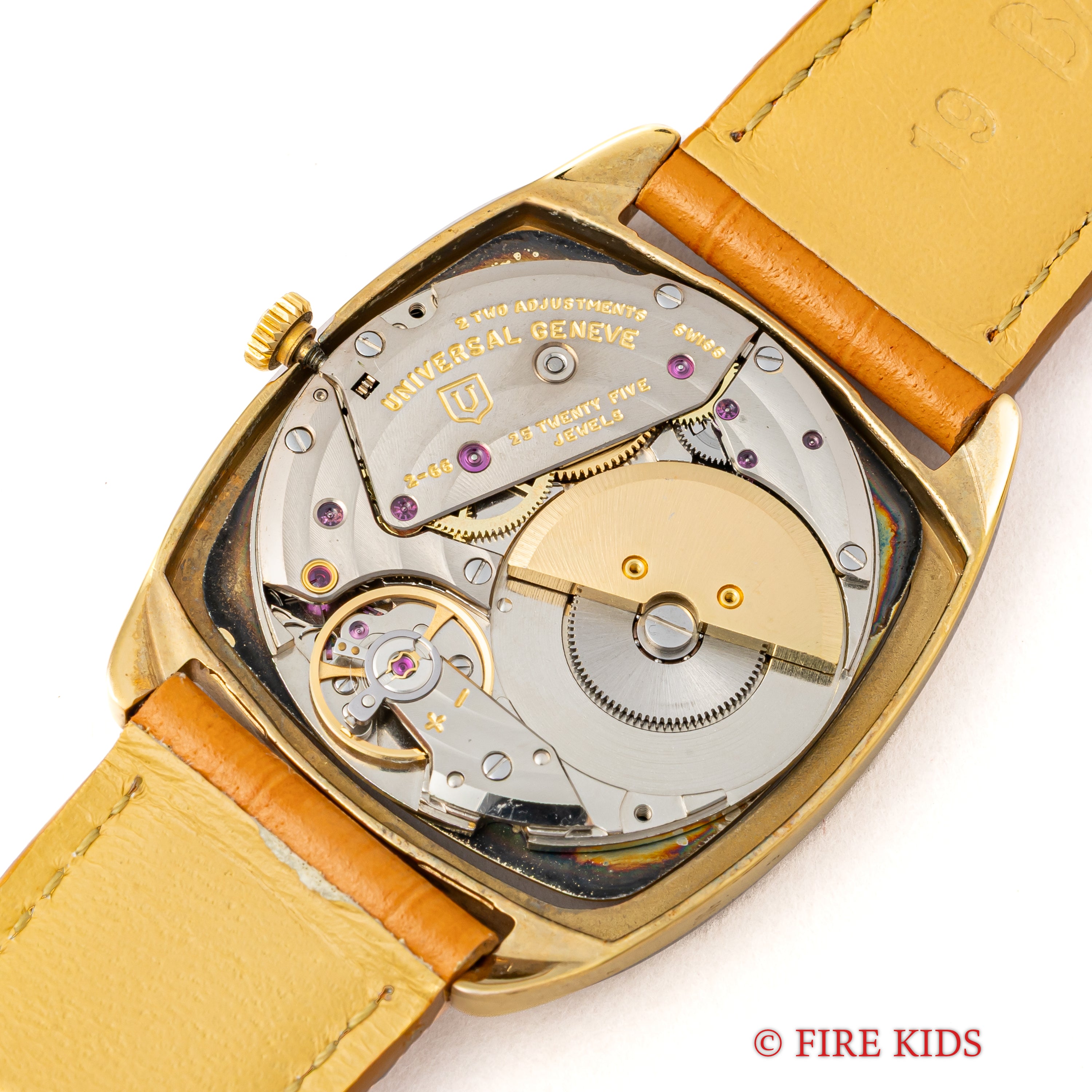 ユニバーサル・ジュネーブ ギルドシャドウ マイクロローター自動巻き Cal.2-66 1970年代製