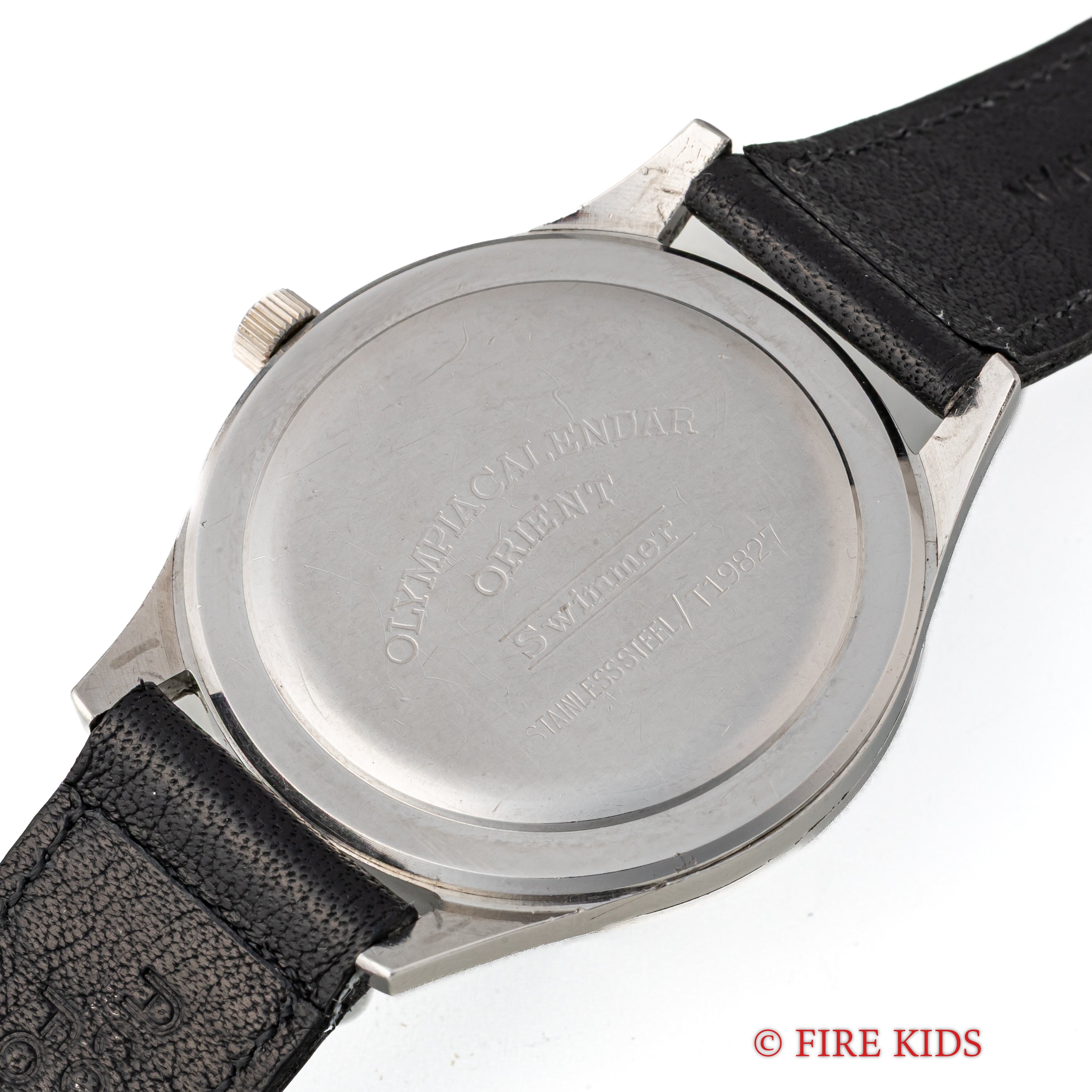 オリエント オリンピアカレンダー ブラックダイヤル 1960年代製 純正尾錠