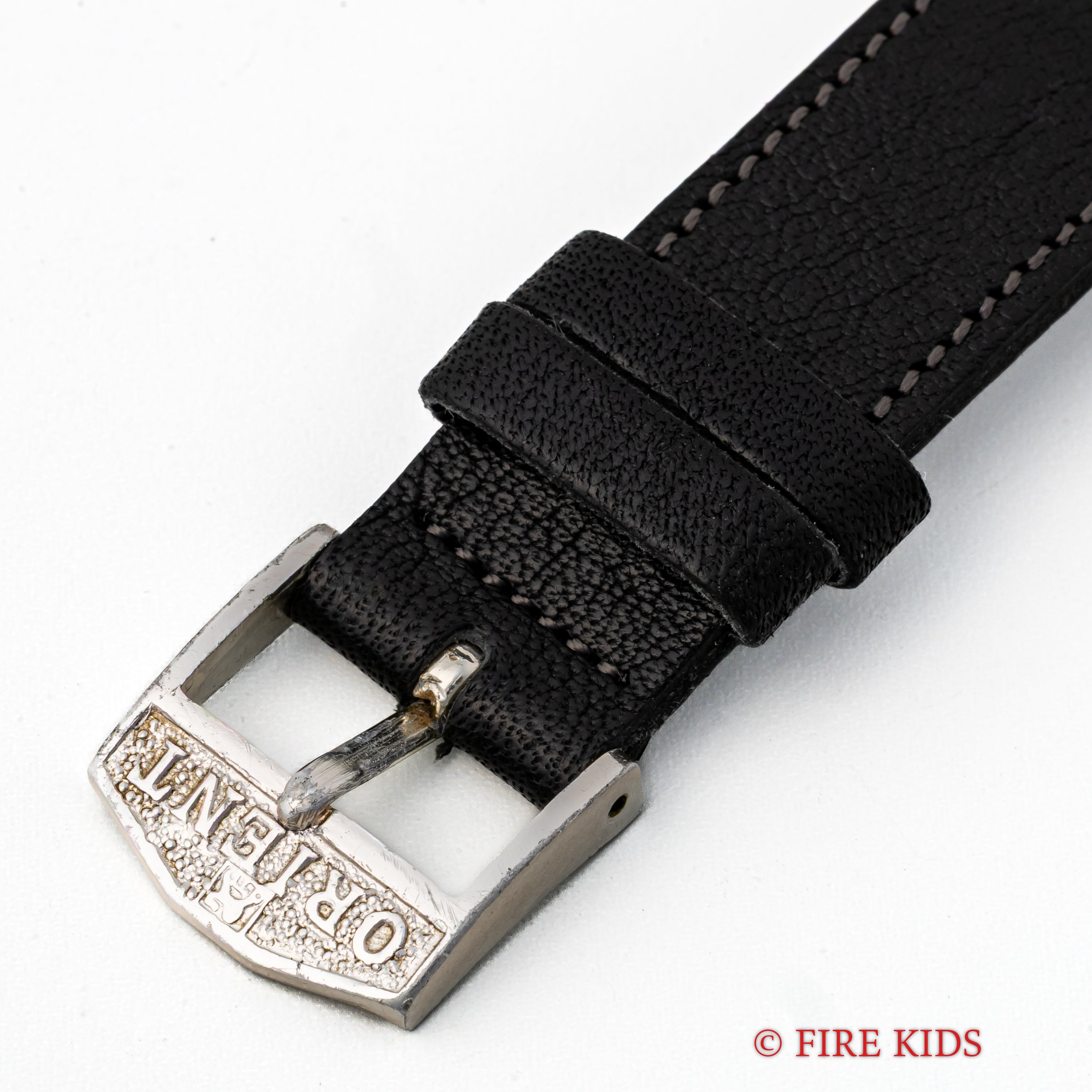 オリエント オリンピアカレンダー ブラックダイヤル 1960年代製 純正尾錠