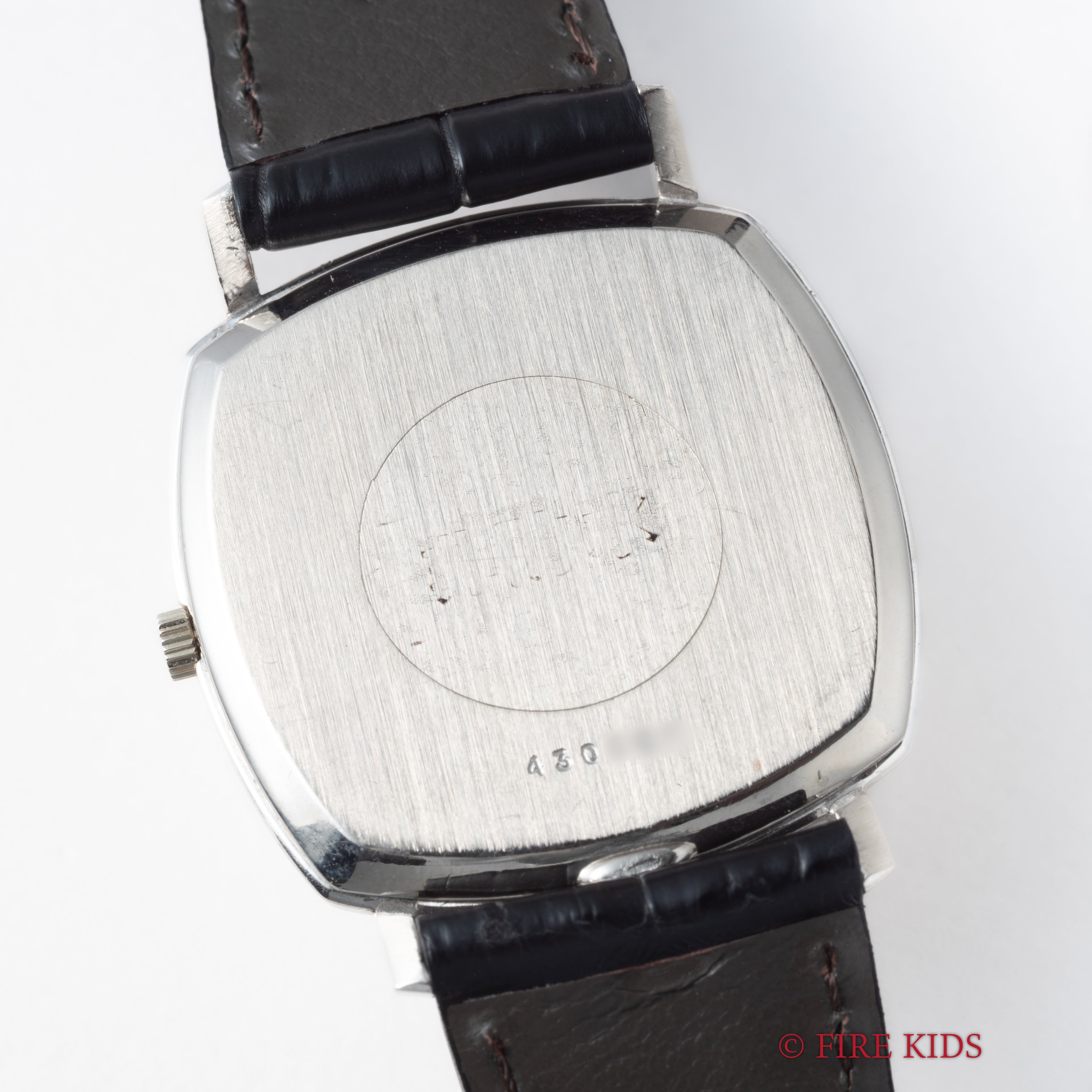 ヴァシュロン・コンスタンタン スクエアケース 1970年代製 18金無垢ホワイトゴールド 自動巻 Cal.1120