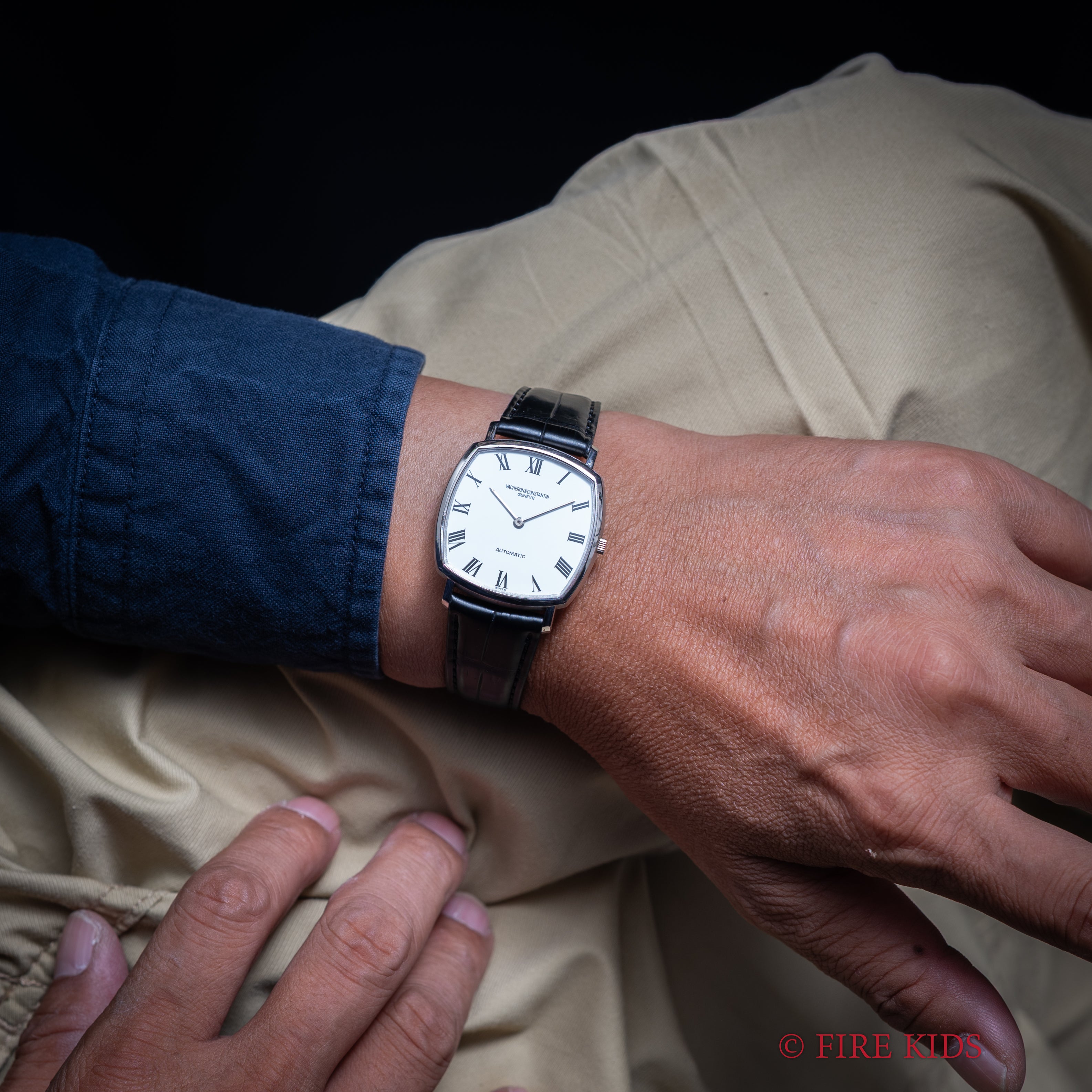 ヴァシュロン・コンスタンタン スクエアケース 1970年代製 18金無垢ホワイトゴールド 自動巻 Cal.1120