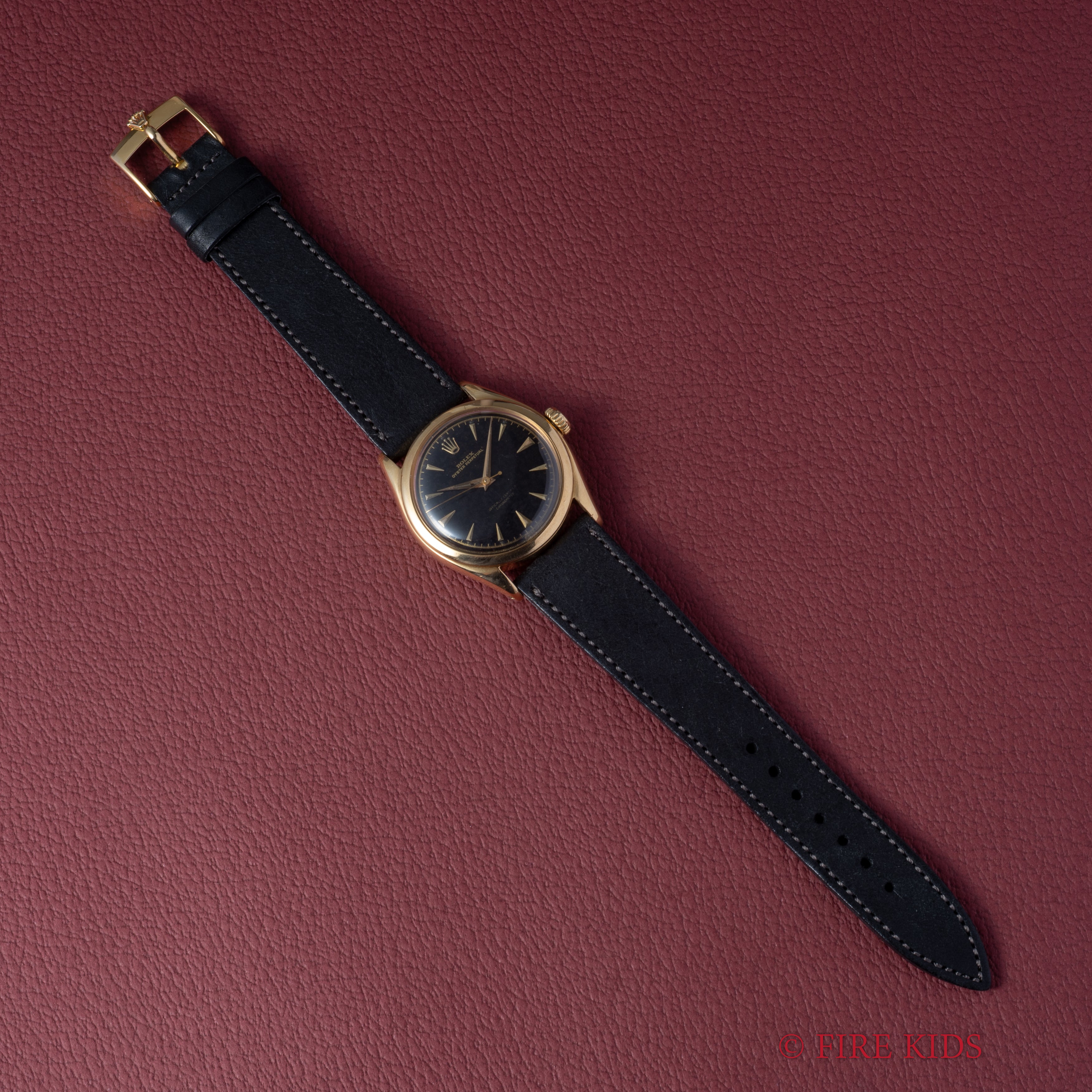 ロレックス Ref.6084 1953年製 セミバブルバック 18金イエローゴールド ブラックダイヤル スーパーオイスター