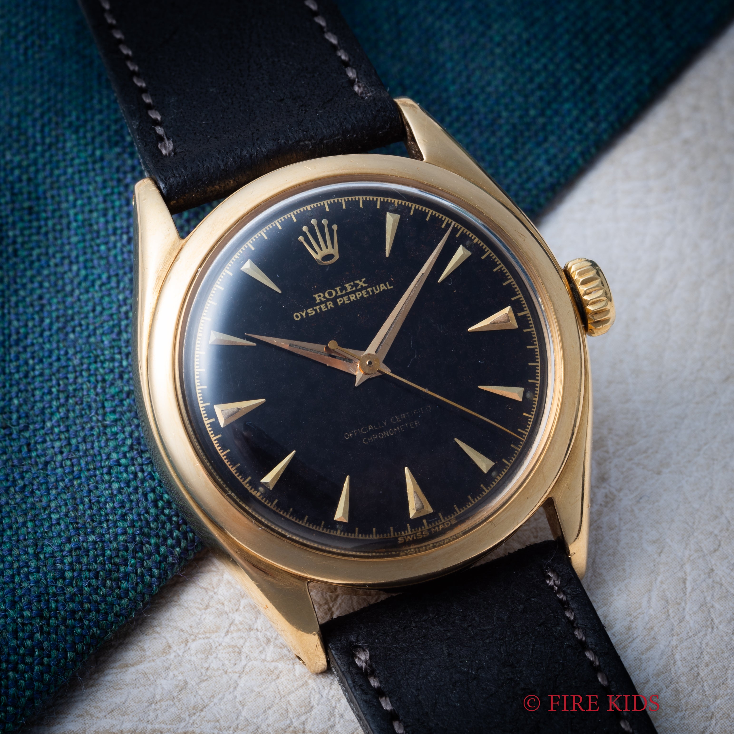 ロレックス Ref.6084 1953年製 セミバブルバック 18金イエローゴールド ブラックダイヤル スーパーオイスター