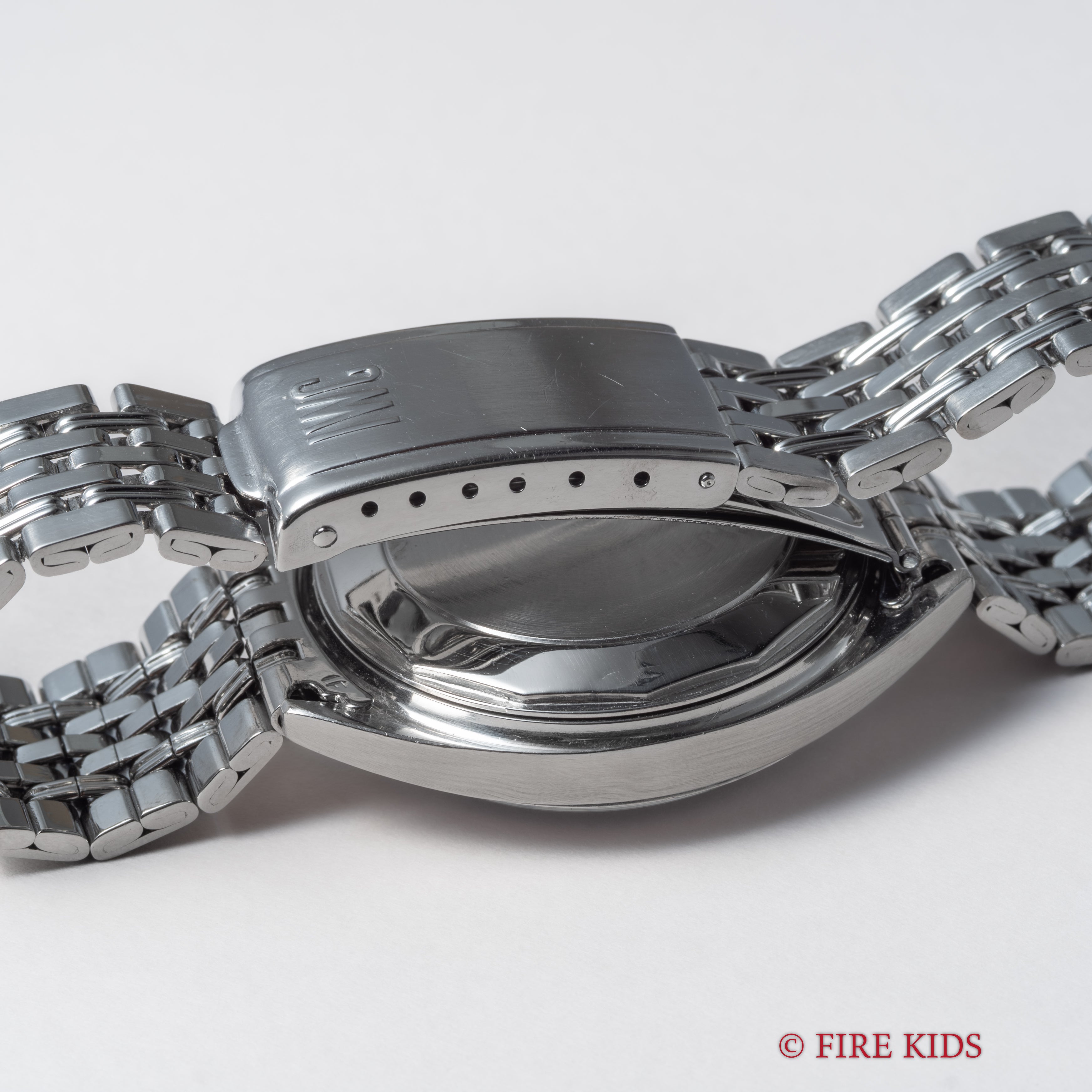 IWC ヨットクラブ 1968年製 ブルーダイヤル Cal.8541 ペラトン式自動巻き 純正ジュビリーブレス