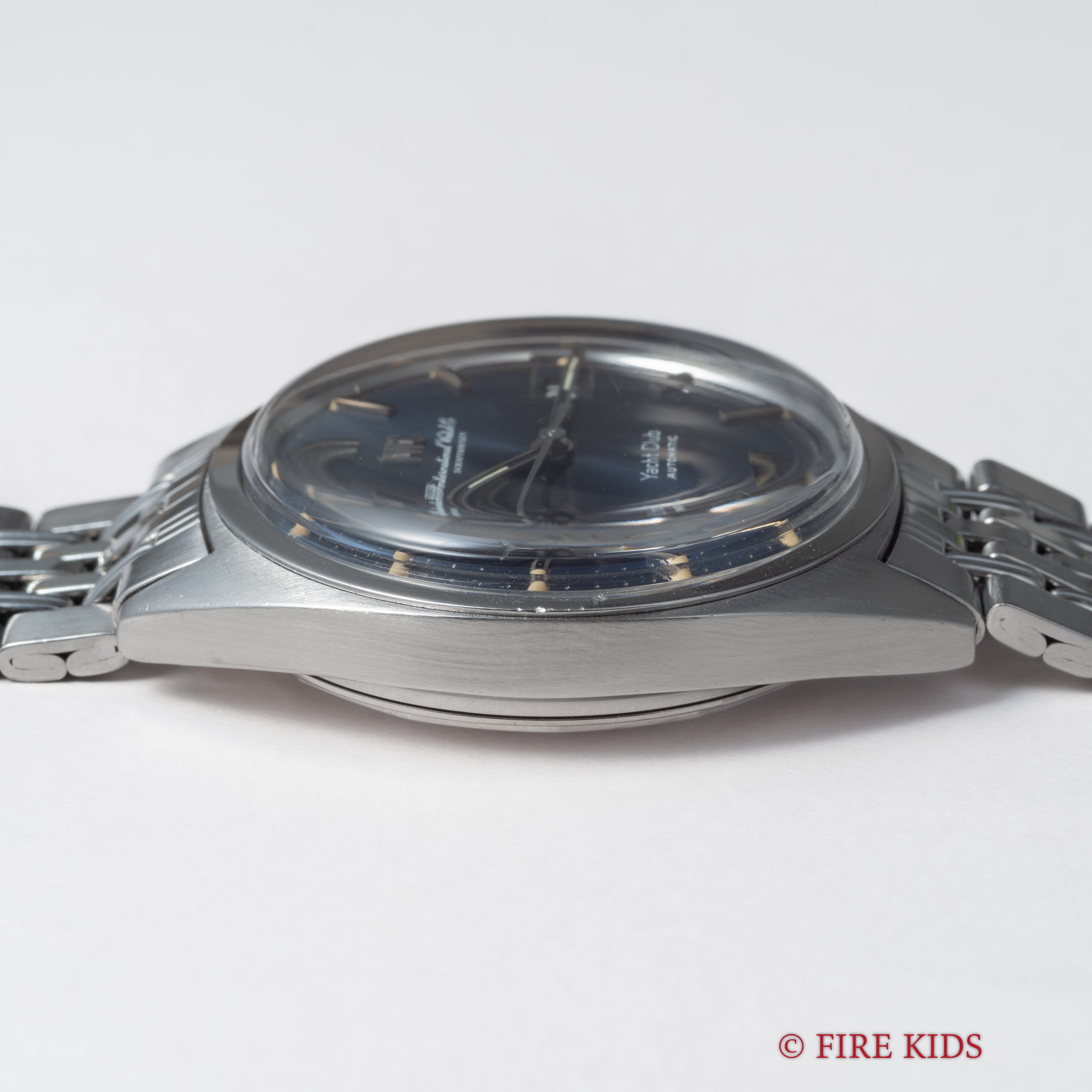 IWC ヨットクラブ 1968年製 ブルーダイヤル Cal.8541 ペラトン式自動巻き 純正ジュビリーブレス