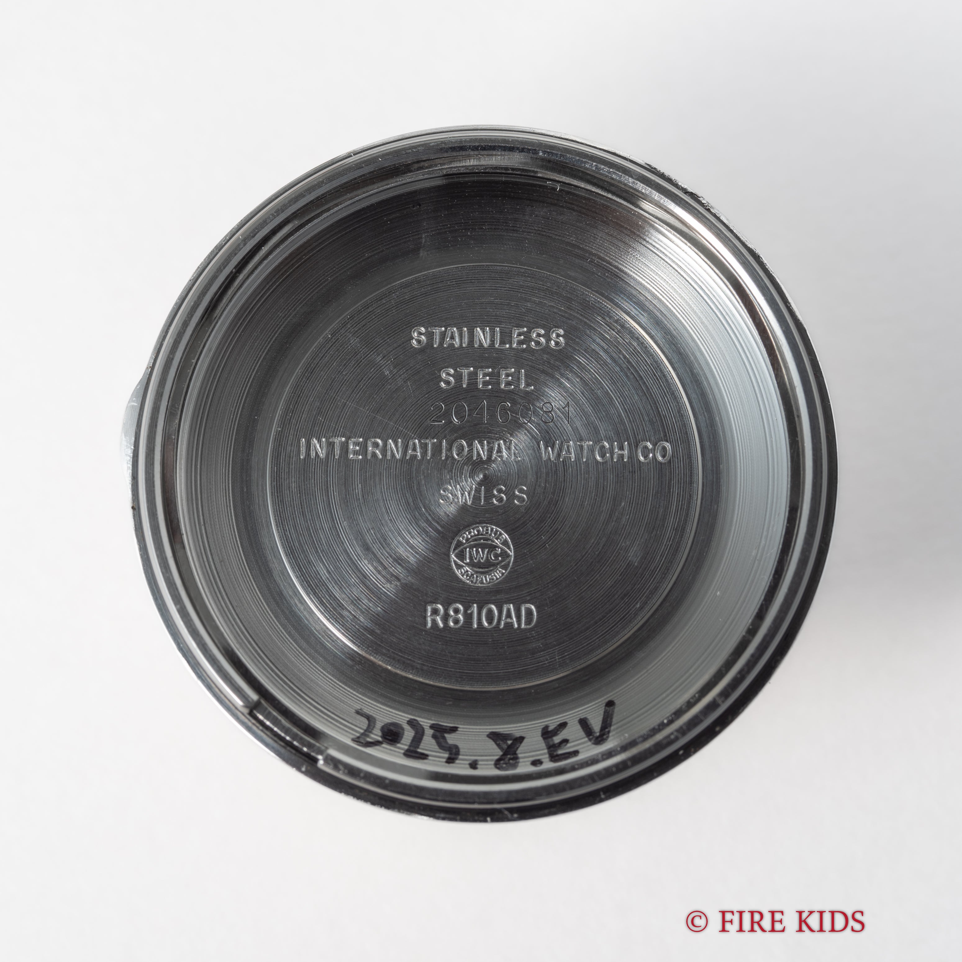 IWC 1972年製 ラウンドケース ペラトン式自動巻き Cal.854B R810A お魚リューズ