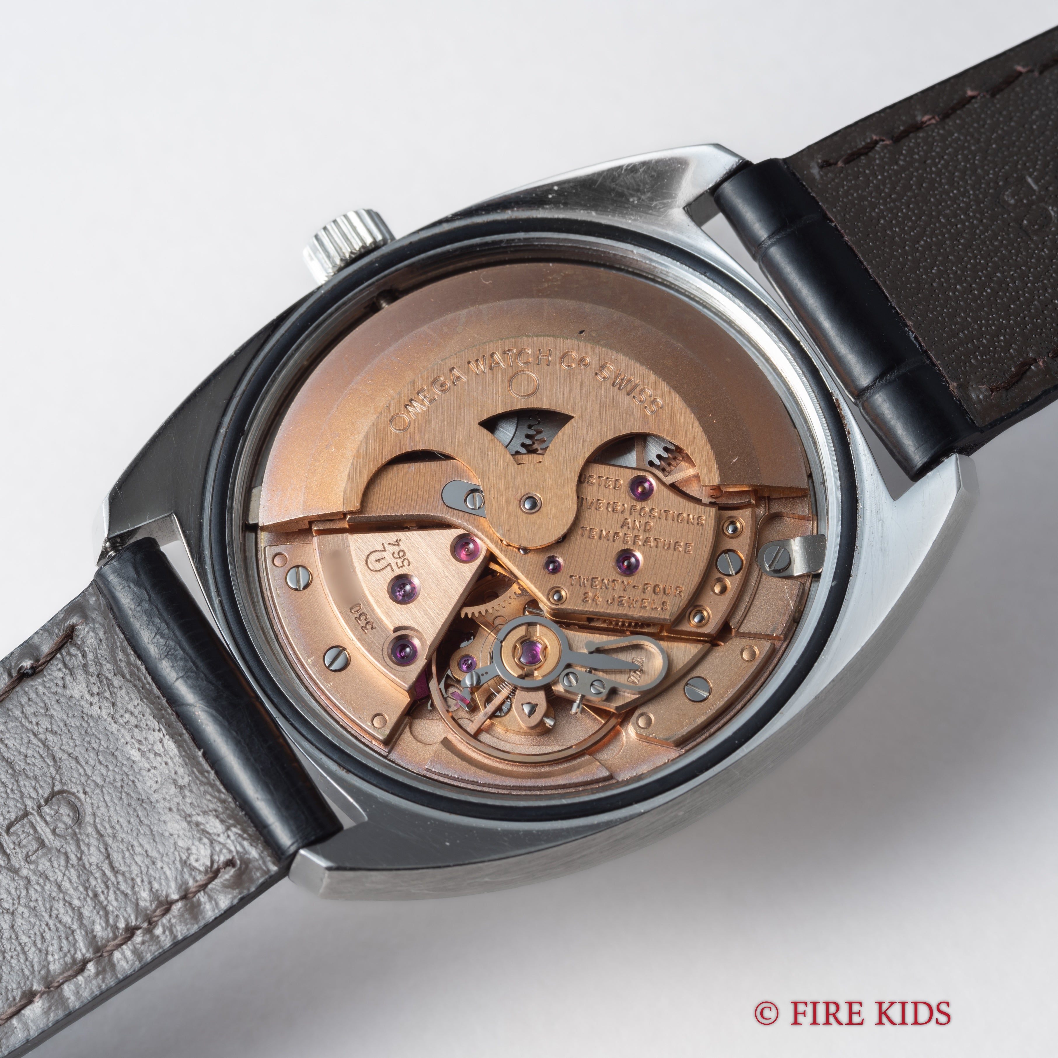 オメガ コンステレーション 1971年製 Ref.168.017 ジェンタ クロノメーター Cal.564 自動巻き 箱、純正尾錠付き